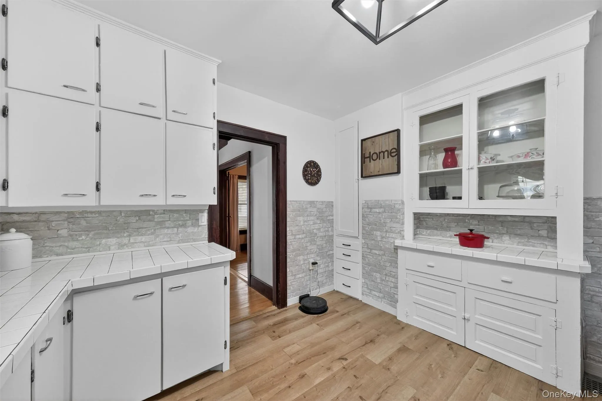 11 Columbia Avenue, Middletown, NY, 3 Bedrooms Bedrooms, 6 Rooms Rooms,1 BathroomBathrooms,Residential,For Rent,Columbia,0,1013260 11 Columbia Avenue, Middletown, NY, 3 Bedrooms Bedrooms, 6 Rooms Rooms,1 BathroomBathrooms,Residential,For Rent,Columbia,0,1013260
