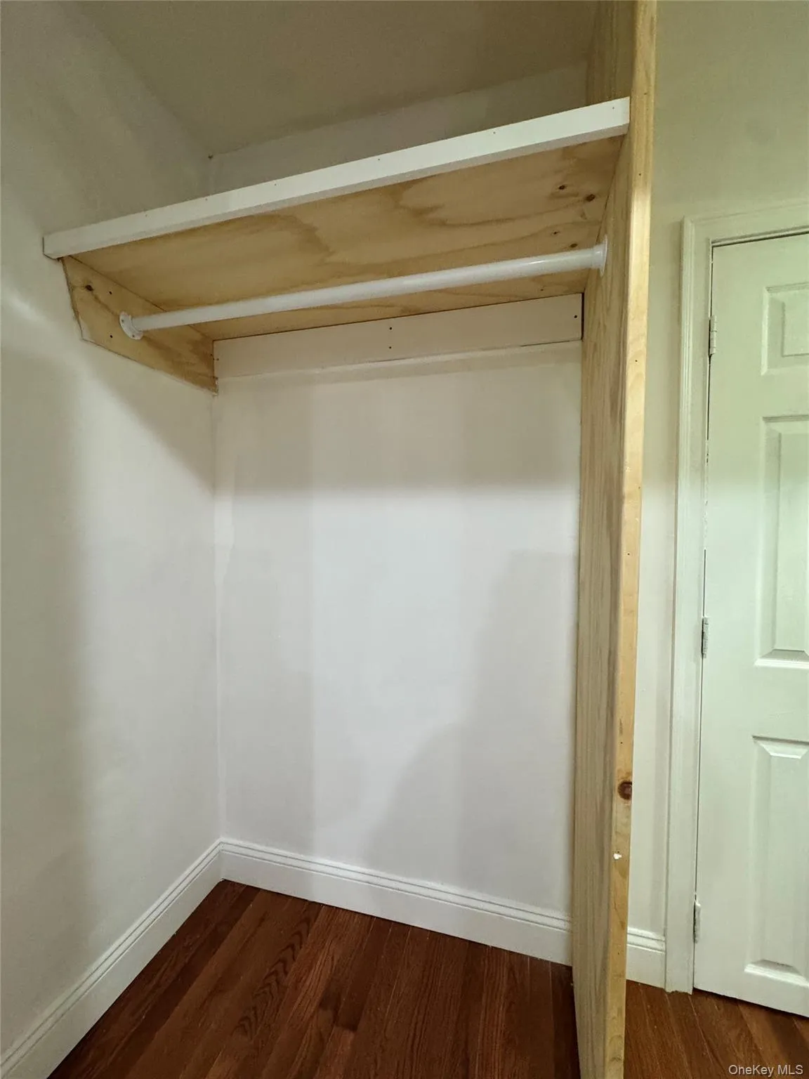 00 Ronek Drive, Babylon, NY, 1 Bedroom Bedrooms, 2 Rooms Rooms,1 BathroomBathrooms,Residential Lease,For Rent,Ronek,0,1013261 00 Ronek Drive, Babylon, NY, 1 Bedroom Bedrooms, 2 Rooms Rooms,1 BathroomBathrooms,Residential Lease,For Rent,Ronek,0,1013261
