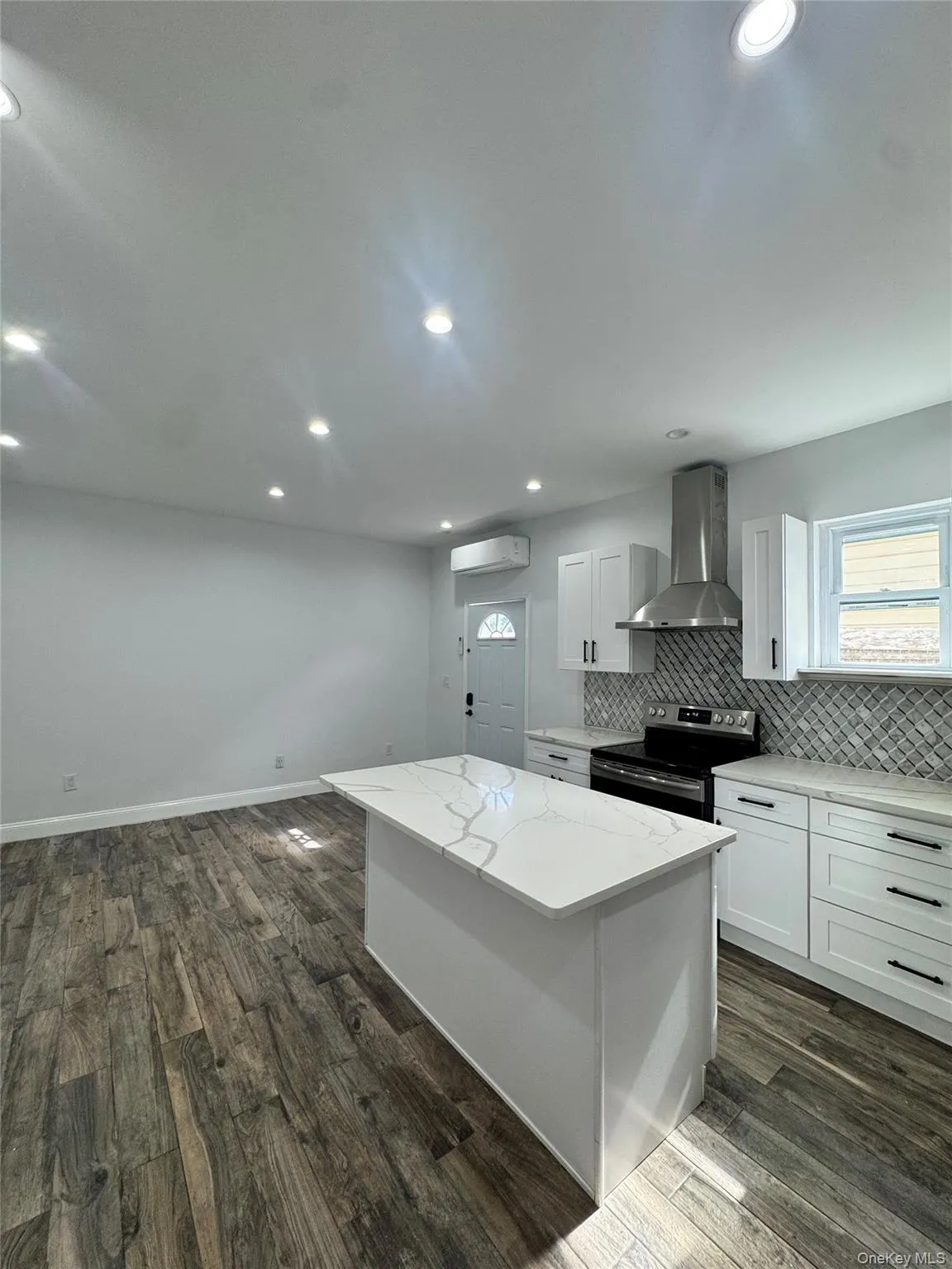 00 Ronek Drive, Babylon, NY, 1 Bedroom Bedrooms, 2 Rooms Rooms,1 BathroomBathrooms,Residential Lease,For Rent,Ronek,0,1013261 00 Ronek Drive, Babylon, NY, 1 Bedroom Bedrooms, 2 Rooms Rooms,1 BathroomBathrooms,Residential Lease,For Rent,Ronek,0,1013261