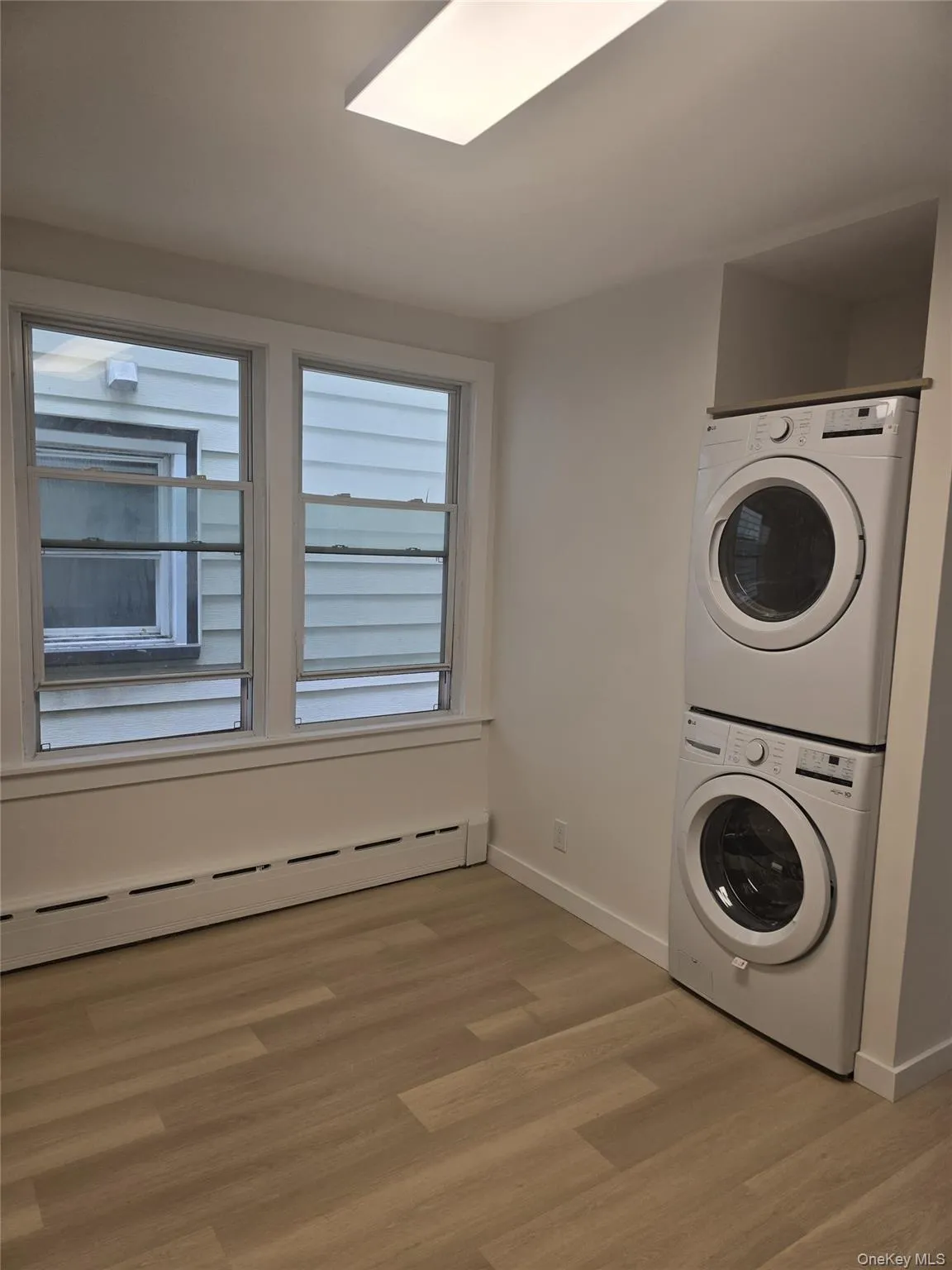 36-4th St, New Rochelle, NY, 2 Bedrooms Bedrooms, 4 Rooms Rooms,1 BathroomBathrooms,Residential Lease,For Rent,St,0,1013262 36-4th St, New Rochelle, NY, 2 Bedrooms Bedrooms, 4 Rooms Rooms,1 BathroomBathrooms,Residential Lease,For Rent,St,0,1013262