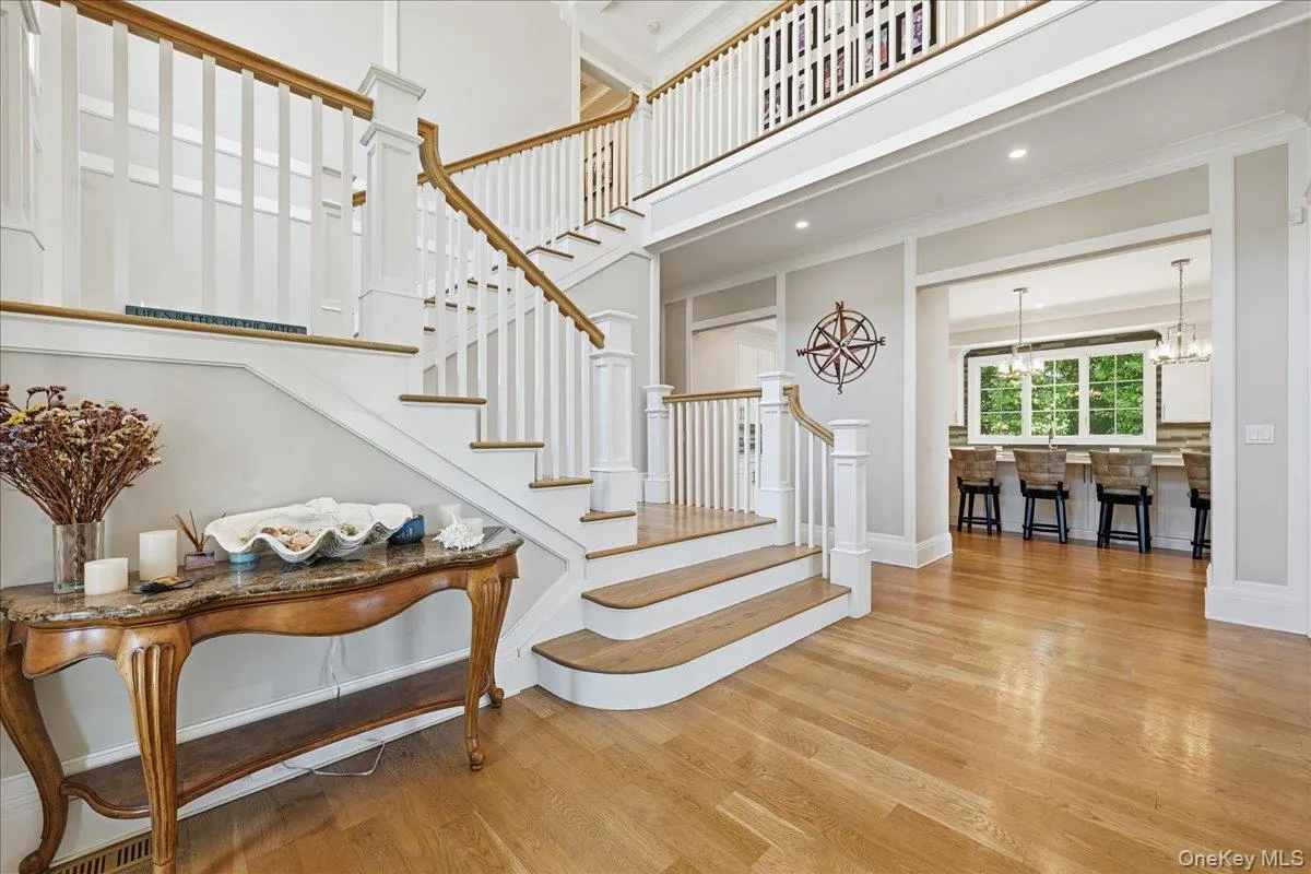 Elegant Entry Foyer And Staircase Elegant Entry Foyer And Staircase