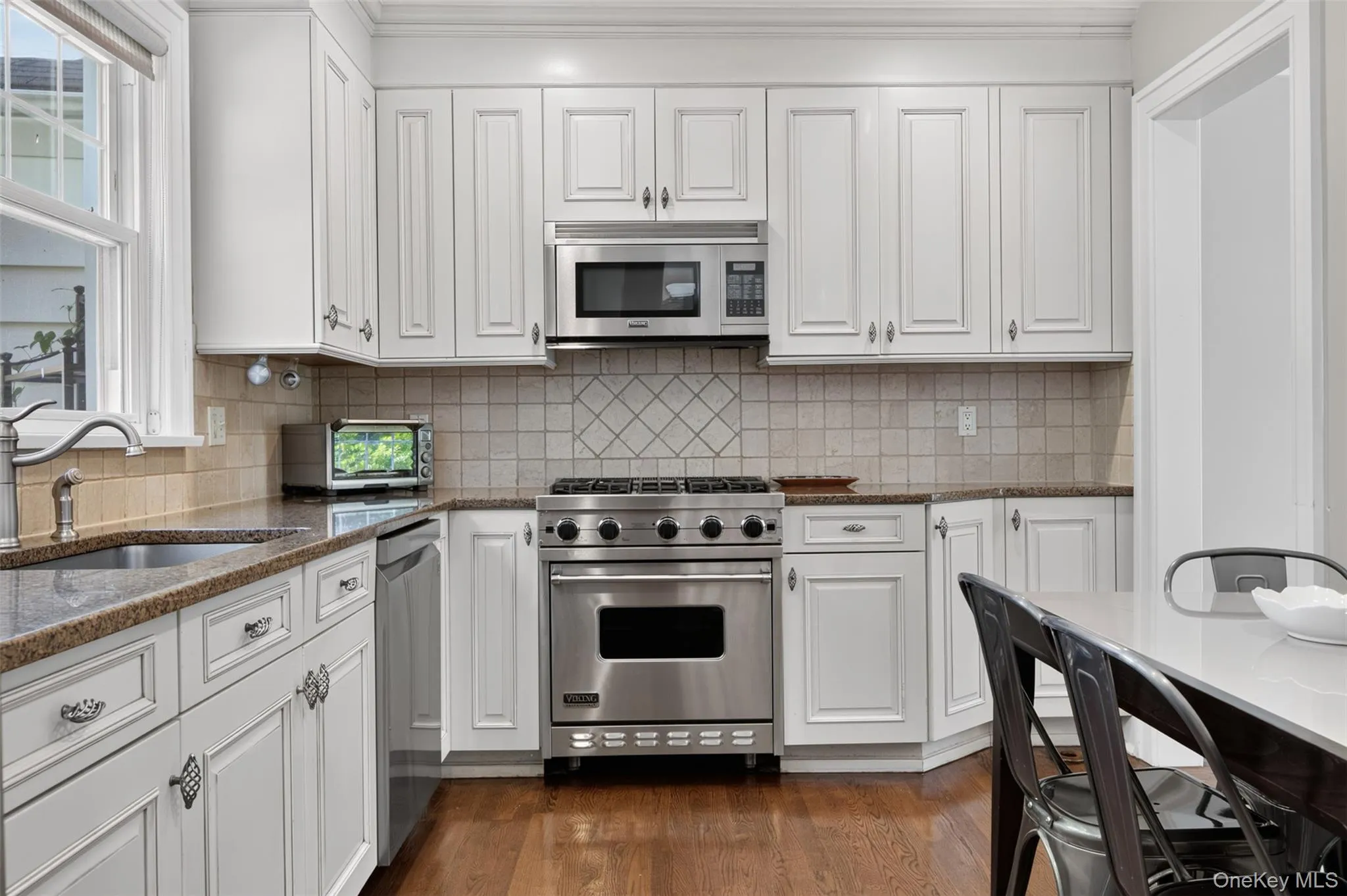 12 Drake Road, Scarsdale, NY, 5 Bedrooms Bedrooms, 12 Rooms Rooms,3 BathroomsBathrooms,Residential,For Rent,Drake,0,1013274 12 Drake Road, Scarsdale, NY, 5 Bedrooms Bedrooms, 12 Rooms Rooms,3 BathroomsBathrooms,Residential,For Rent,Drake,0,1013274