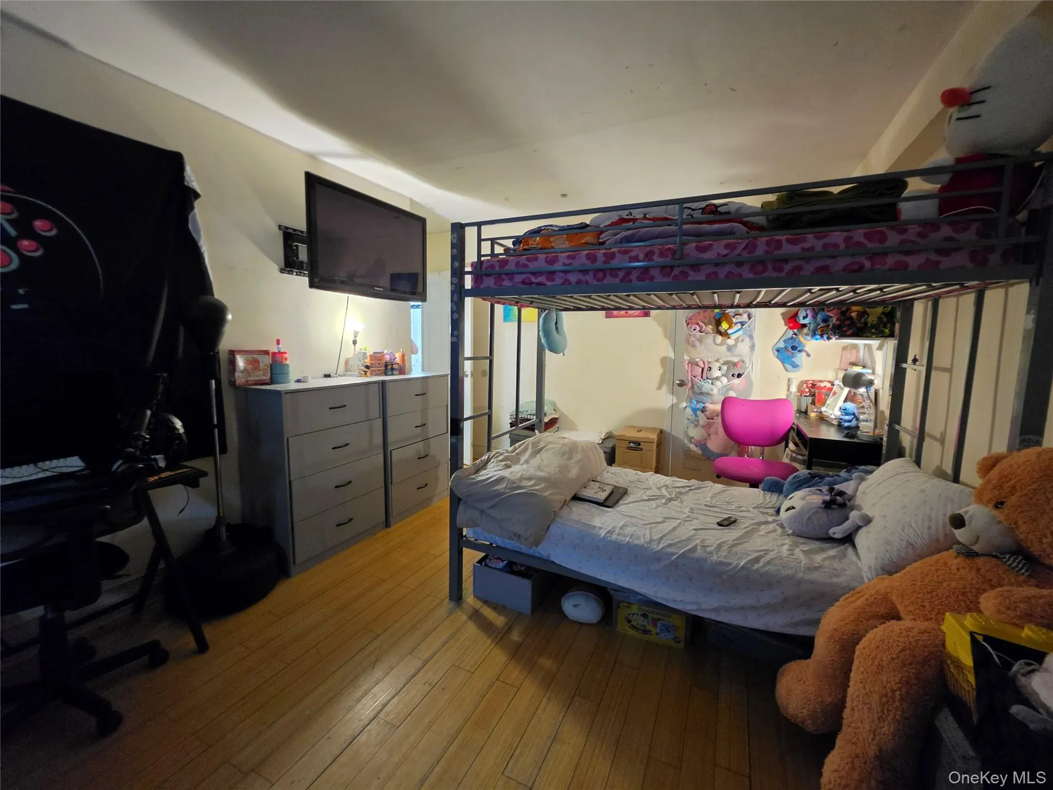 875 Morrison Avenue, New York, NY, 2 Bedrooms Bedrooms, 5 Rooms Rooms,1 BathroomBathrooms,Residential,For Rent,Morrison,0,1013275 875 Morrison Avenue, New York, NY, 2 Bedrooms Bedrooms, 5 Rooms Rooms,1 BathroomBathrooms,Residential,For Rent,Morrison,0,1013275