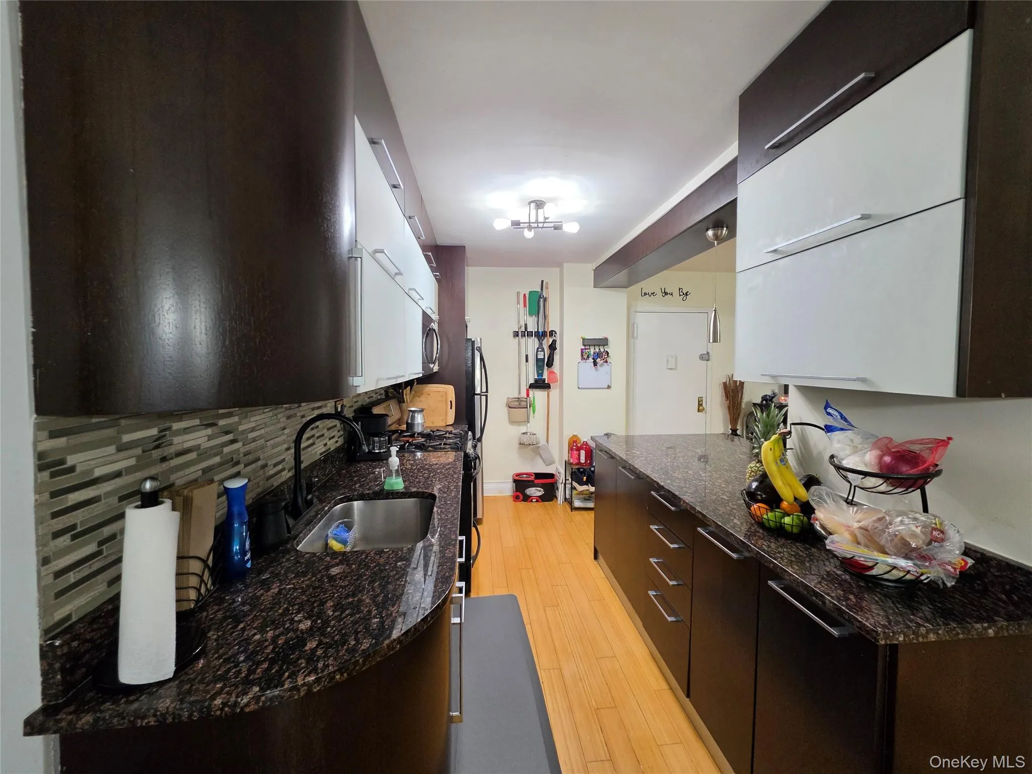 875 Morrison Avenue, New York, NY, 2 Bedrooms Bedrooms, 5 Rooms Rooms,1 BathroomBathrooms,Residential,For Rent,Morrison,0,1013275 875 Morrison Avenue, New York, NY, 2 Bedrooms Bedrooms, 5 Rooms Rooms,1 BathroomBathrooms,Residential,For Rent,Morrison,0,1013275
