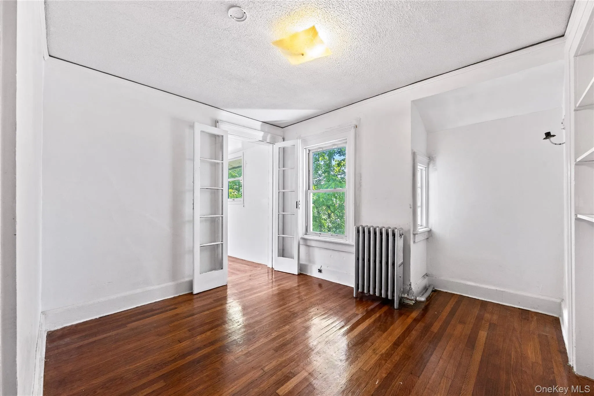 Bedroom. Bedroom.