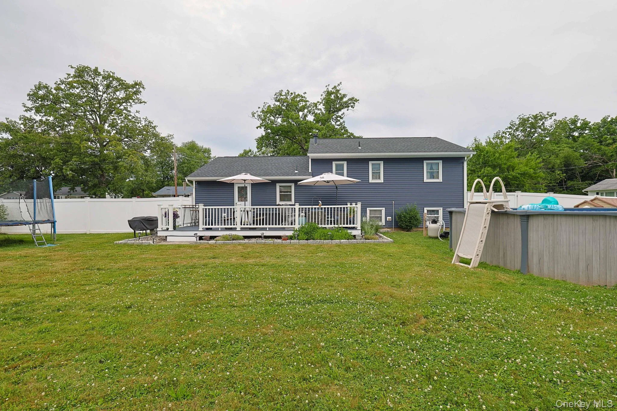 21 Continental Drive, New Windsor, NY, 3 Bedrooms Bedrooms, 6 Rooms Rooms,1 BathroomBathrooms,Residential,For Rent,Continental,0,1013279 21 Continental Drive, New Windsor, NY, 3 Bedrooms Bedrooms, 6 Rooms Rooms,1 BathroomBathrooms,Residential,For Rent,Continental,0,1013279
