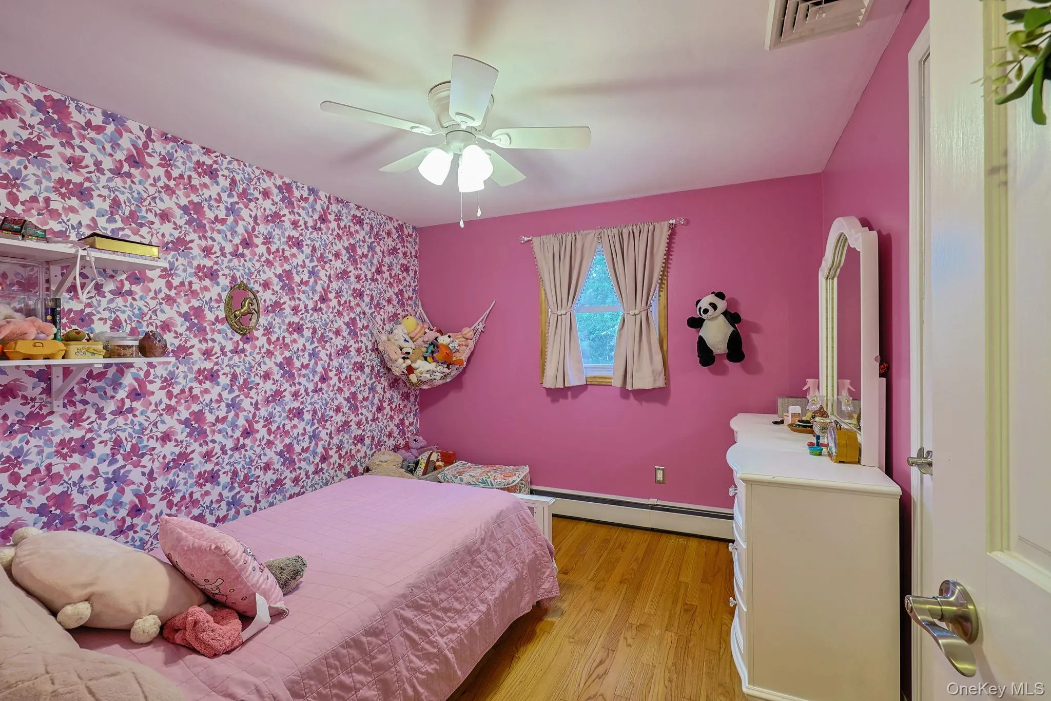 21 Continental Drive, New Windsor, NY, 3 Bedrooms Bedrooms, 6 Rooms Rooms,1 BathroomBathrooms,Residential,For Rent,Continental,0,1013279 21 Continental Drive, New Windsor, NY, 3 Bedrooms Bedrooms, 6 Rooms Rooms,1 BathroomBathrooms,Residential,For Rent,Continental,0,1013279