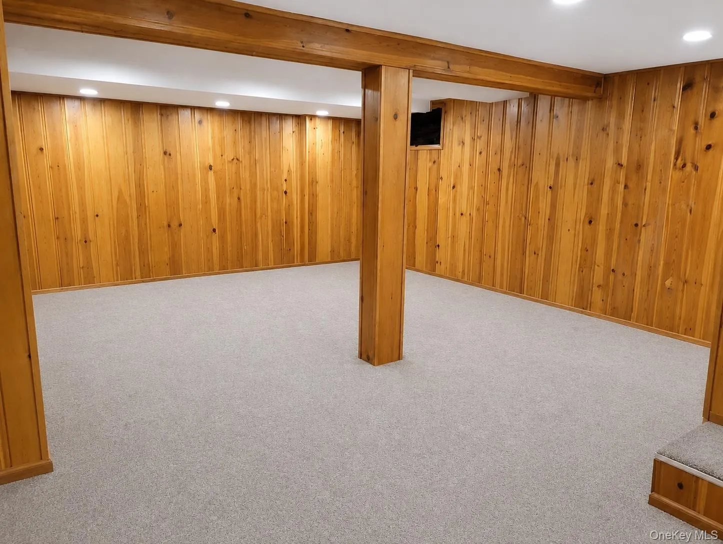 162 Colonial Avenue, North Hempstead, NY, 4 Bedrooms Bedrooms, 6 Rooms Rooms,1 BathroomBathrooms,Residential Lease,For Rent,Colonial,0,1013281 162 Colonial Avenue, North Hempstead, NY, 4 Bedrooms Bedrooms, 6 Rooms Rooms,1 BathroomBathrooms,Residential Lease,For Rent,Colonial,0,1013281