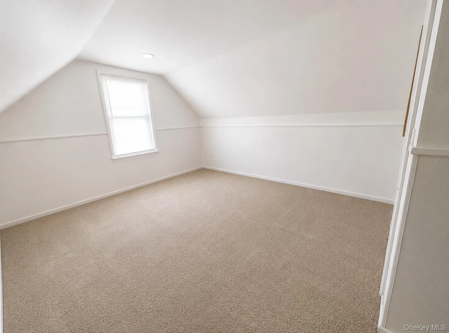 162 Colonial Avenue, North Hempstead, NY, 4 Bedrooms Bedrooms, 6 Rooms Rooms,1 BathroomBathrooms,Residential Lease,For Rent,Colonial,0,1013281 162 Colonial Avenue, North Hempstead, NY, 4 Bedrooms Bedrooms, 6 Rooms Rooms,1 BathroomBathrooms,Residential Lease,For Rent,Colonial,0,1013281
