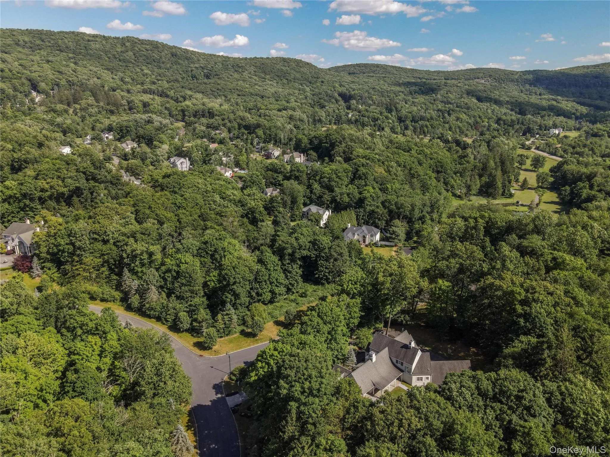 10 Greenwich Avenue, Woodbury, NY, 5 Bedrooms Bedrooms, 10 Rooms Rooms,3 BathroomsBathrooms,Residential,For Rent,Greenwich,0,1013286 10 Greenwich Avenue, Woodbury, NY, 5 Bedrooms Bedrooms, 10 Rooms Rooms,3 BathroomsBathrooms,Residential,For Rent,Greenwich,0,1013286