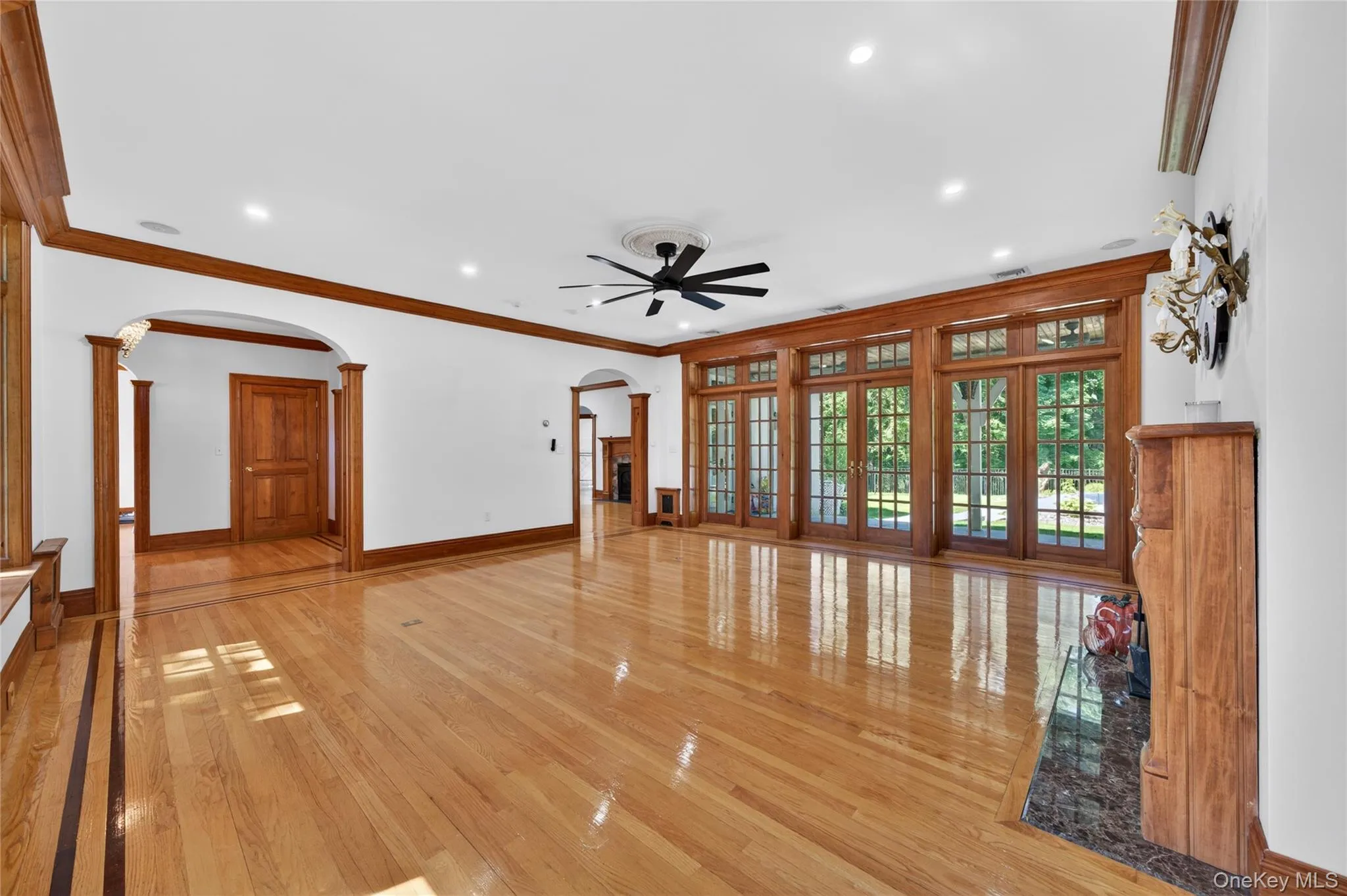 10 Greenwich Avenue, Woodbury, NY, 5 Bedrooms Bedrooms, 10 Rooms Rooms,3 BathroomsBathrooms,Residential,For Rent,Greenwich,0,1013286 10 Greenwich Avenue, Woodbury, NY, 5 Bedrooms Bedrooms, 10 Rooms Rooms,3 BathroomsBathrooms,Residential,For Rent,Greenwich,0,1013286
