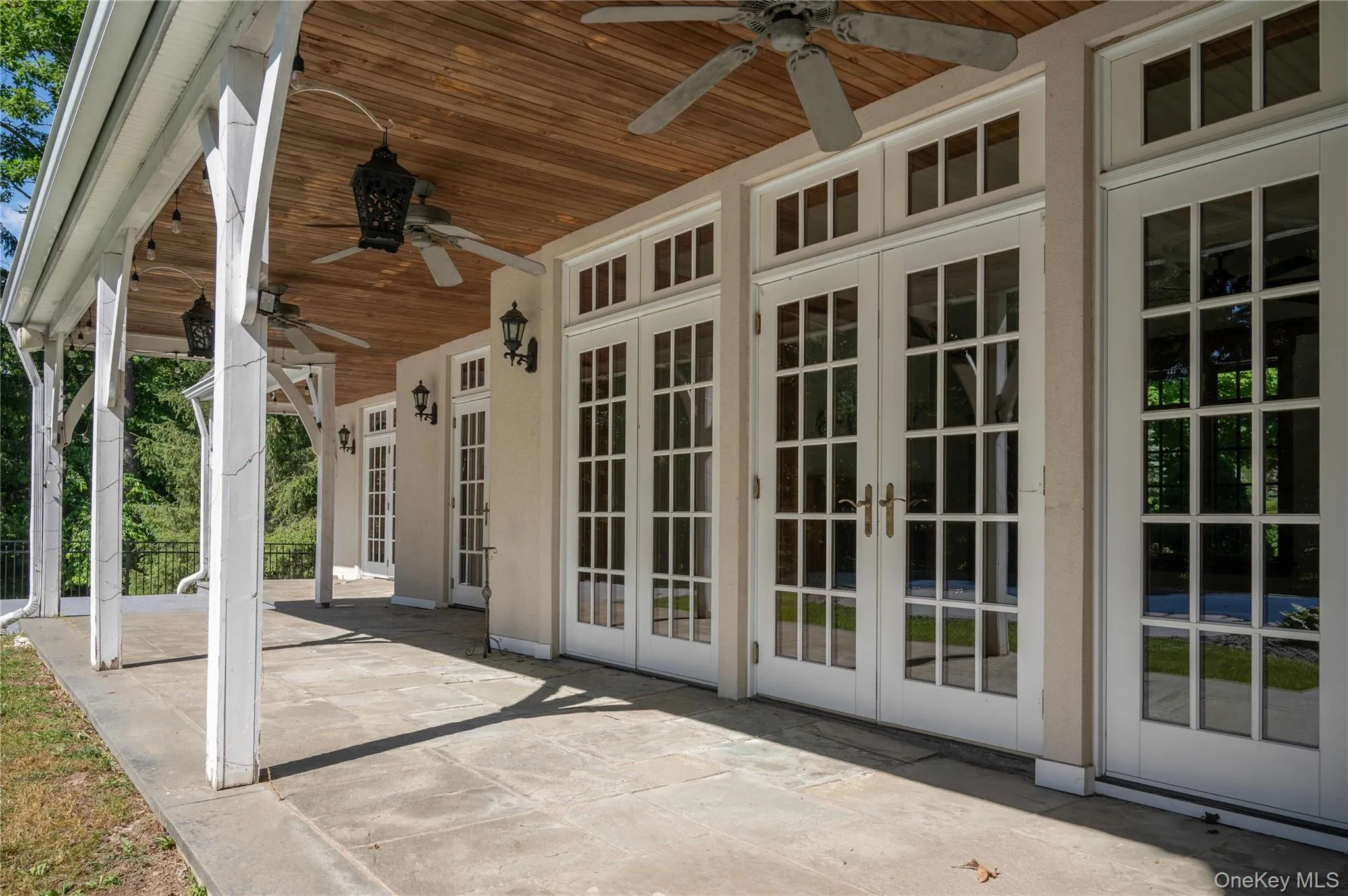 10 Greenwich Avenue, Woodbury, NY, 5 Bedrooms Bedrooms, 10 Rooms Rooms,3 BathroomsBathrooms,Residential,For Rent,Greenwich,0,1013286 10 Greenwich Avenue, Woodbury, NY, 5 Bedrooms Bedrooms, 10 Rooms Rooms,3 BathroomsBathrooms,Residential,For Rent,Greenwich,0,1013286