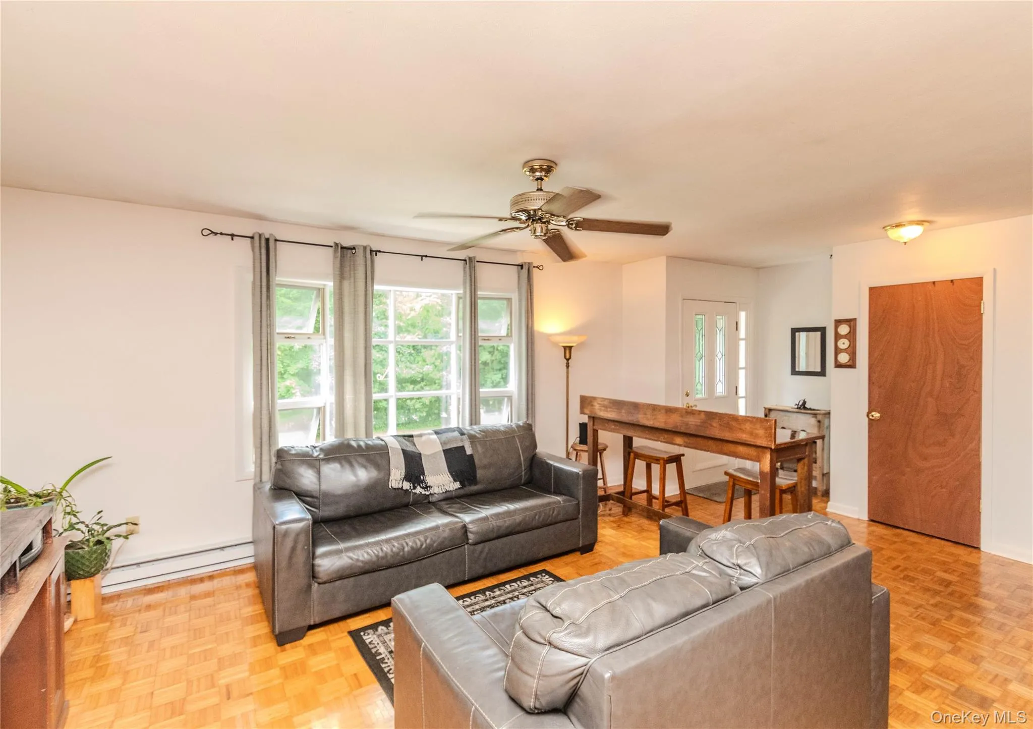 1633 Salt Point Turnpike, Pleasant Valley, NY, 3 Bedrooms Bedrooms, 8 Rooms Rooms,2 BathroomsBathrooms,Residential,For Rent,Salt Point,0,1013288 1633 Salt Point Turnpike, Pleasant Valley, NY, 3 Bedrooms Bedrooms, 8 Rooms Rooms,2 BathroomsBathrooms,Residential,For Rent,Salt Point,0,1013288