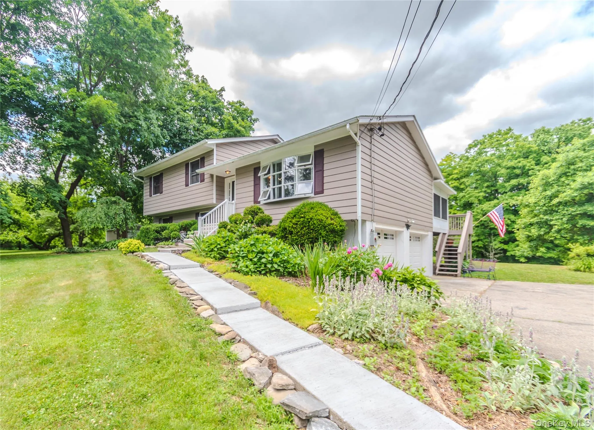 1633 Salt Point Turnpike, Pleasant Valley, NY, 3 Bedrooms Bedrooms, 8 Rooms Rooms,2 BathroomsBathrooms,Residential,For Rent,Salt Point,0,1013288 1633 Salt Point Turnpike, Pleasant Valley, NY, 3 Bedrooms Bedrooms, 8 Rooms Rooms,2 BathroomsBathrooms,Residential,For Rent,Salt Point,0,1013288