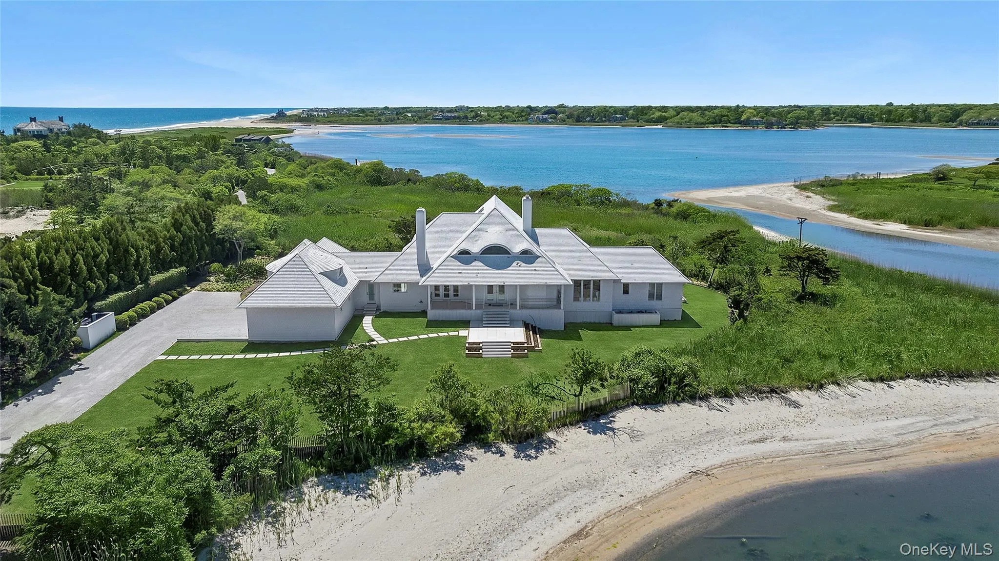 64 End Road, East Hampton, NY, 4 Bedrooms Bedrooms, 16 Rooms Rooms,4 BathroomsBathrooms,Residential,For Rent,End,0,1013290 64 End Road, East Hampton, NY, 4 Bedrooms Bedrooms, 16 Rooms Rooms,4 BathroomsBathrooms,Residential,For Rent,End,0,1013290