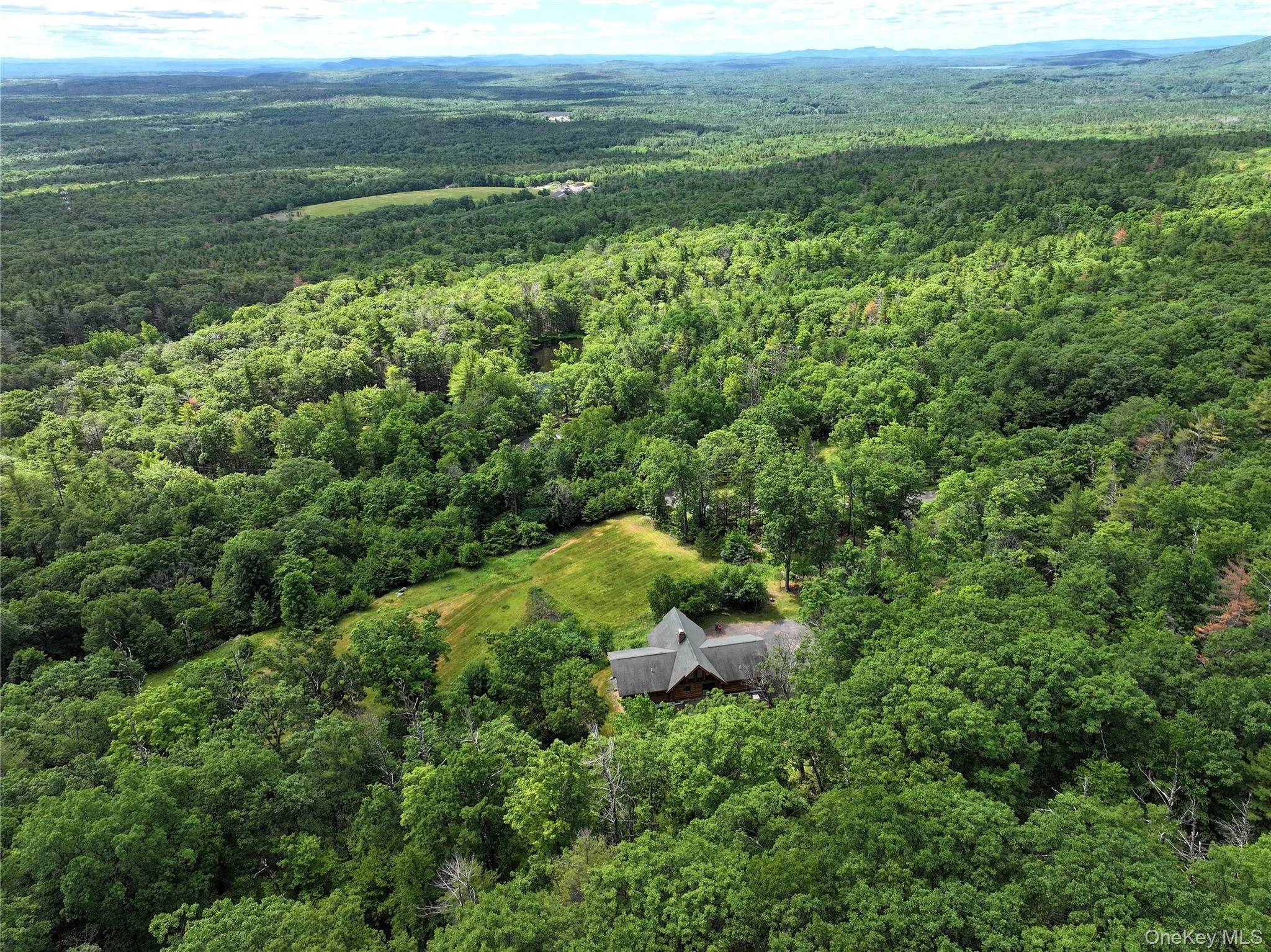 24 Tanis Hollow Road, Woodstock, NY, 3 Bedrooms Bedrooms, 7 Rooms Rooms,2 BathroomsBathrooms,Residential,For Rent,Tanis Hollow,0,1013293 24 Tanis Hollow Road, Woodstock, NY, 3 Bedrooms Bedrooms, 7 Rooms Rooms,2 BathroomsBathrooms,Residential,For Rent,Tanis Hollow,0,1013293