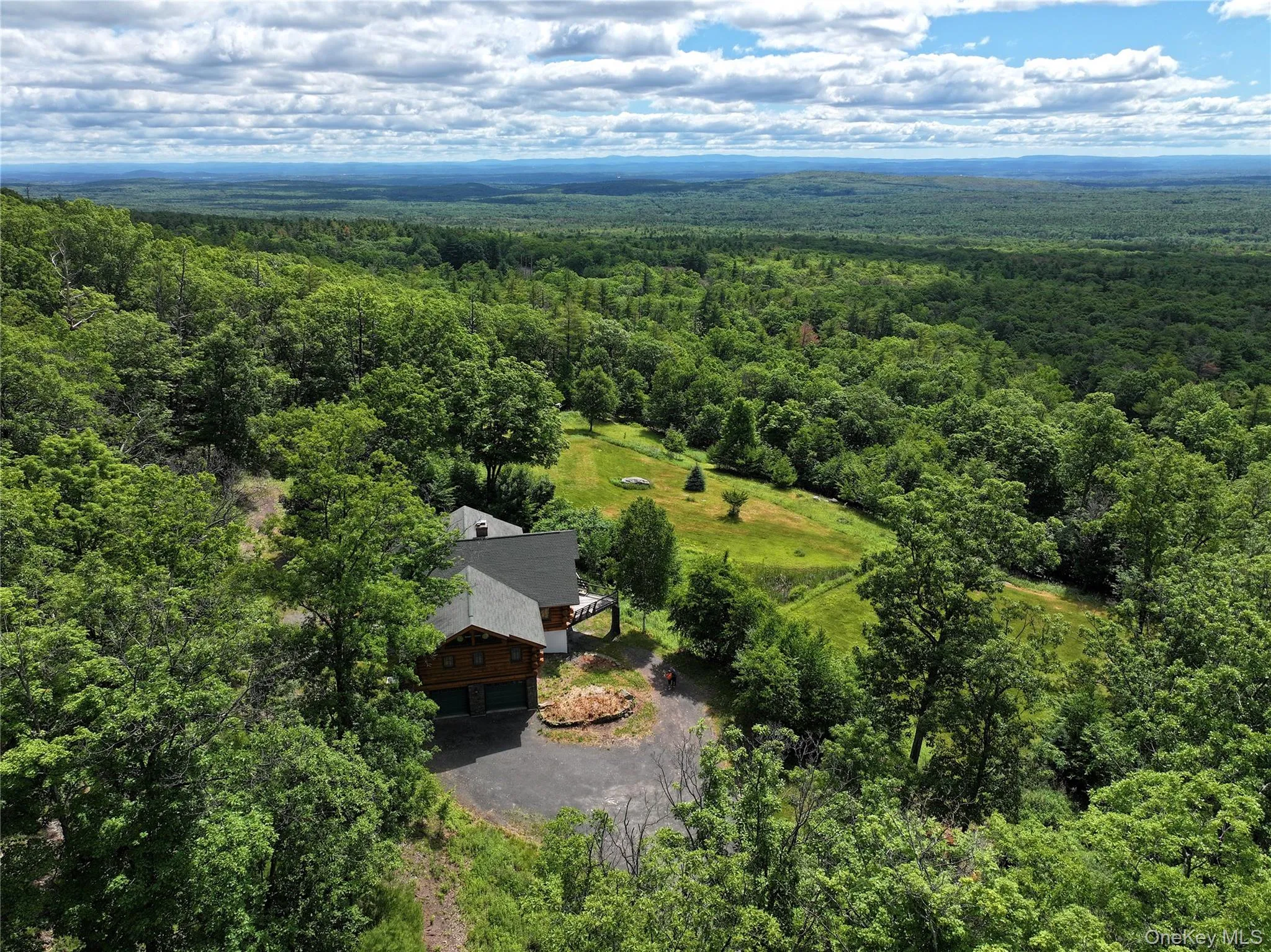24 Tanis Hollow Road, Woodstock, NY, 3 Bedrooms Bedrooms, 7 Rooms Rooms,2 BathroomsBathrooms,Residential,For Rent,Tanis Hollow,0,1013293 24 Tanis Hollow Road, Woodstock, NY, 3 Bedrooms Bedrooms, 7 Rooms Rooms,2 BathroomsBathrooms,Residential,For Rent,Tanis Hollow,0,1013293
