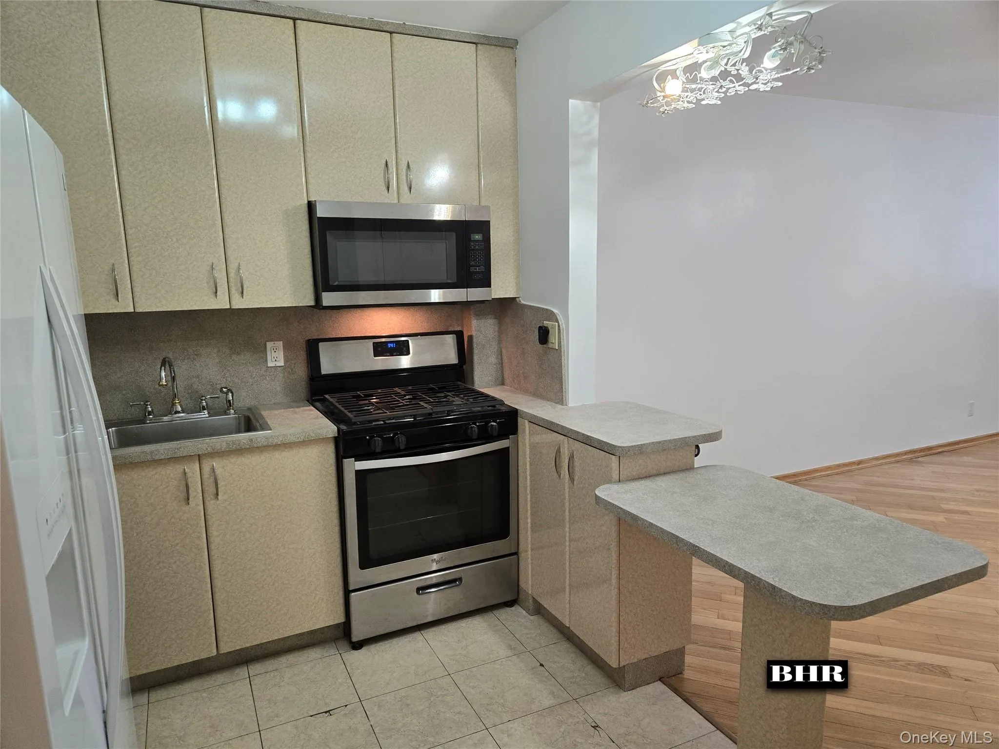 150 End Avenue, New York, NY, 2 Rooms Rooms,1 BathroomBathrooms,Residential,For Rent,End,0,1013295 150 End Avenue, New York, NY, 2 Rooms Rooms,1 BathroomBathrooms,Residential,For Rent,End,0,1013295