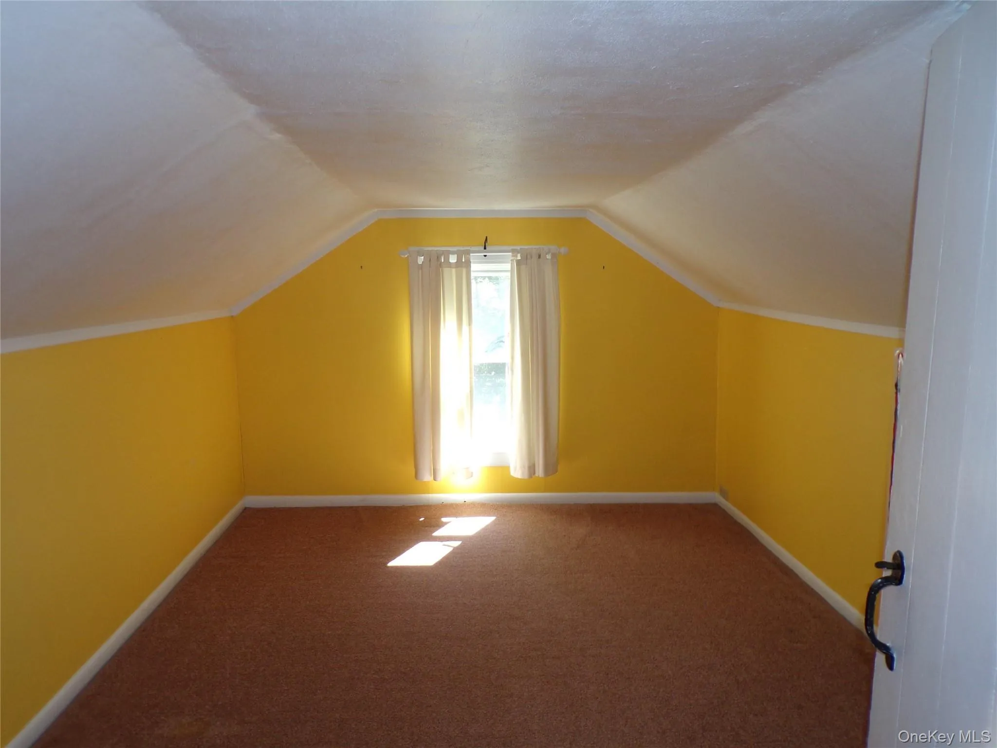 7 Holm Run, Pawling, NY, 3 Bedrooms Bedrooms, 7 Rooms Rooms,2 BathroomsBathrooms,Residential,For Rent,Holm,0,KEY1013297 7 Holm Run, Pawling, NY, 3 Bedrooms Bedrooms, 7 Rooms Rooms,2 BathroomsBathrooms,Residential,For Rent,Holm,0,KEY1013297