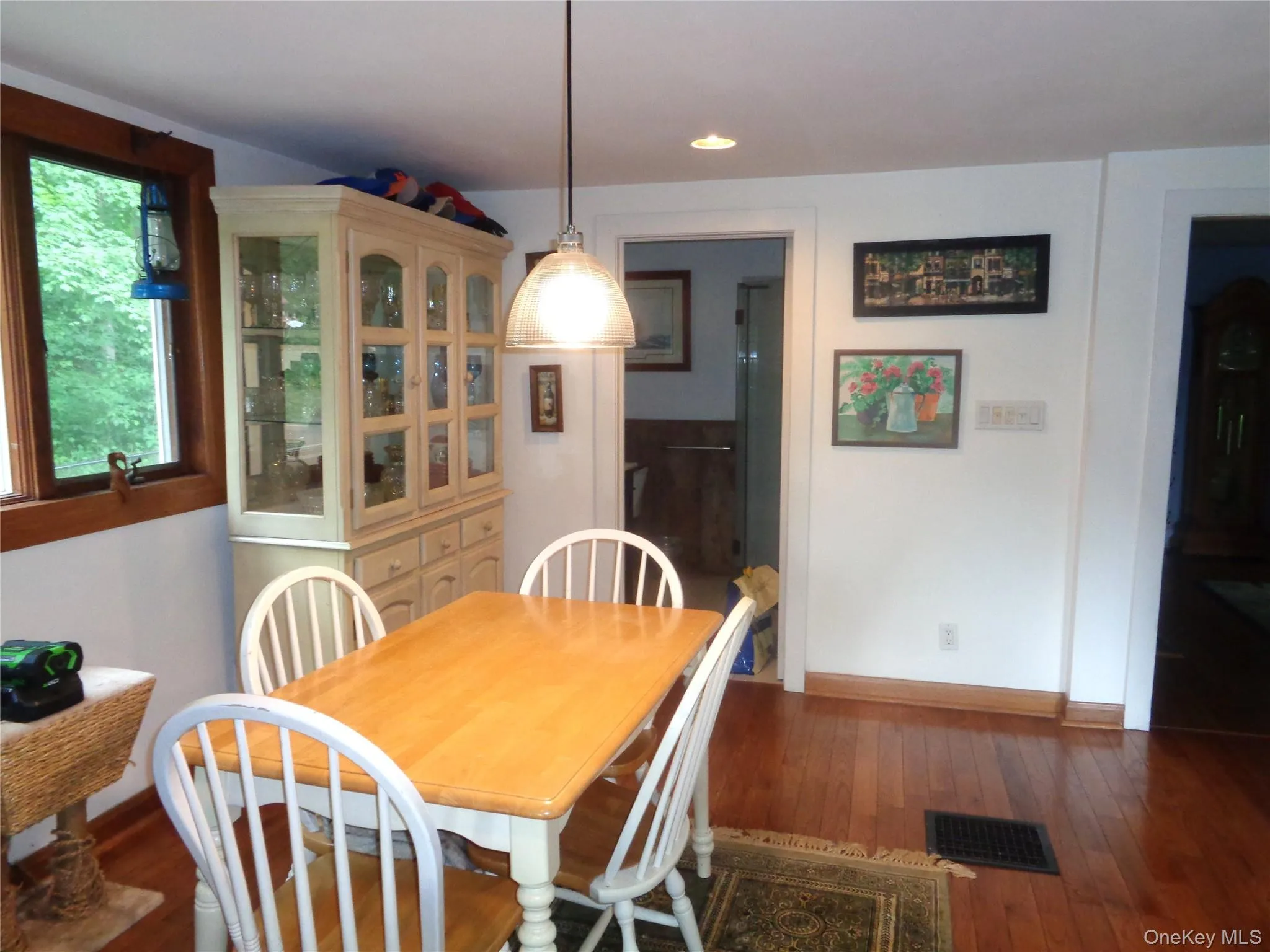 7 Holm Run, Pawling, NY, 3 Bedrooms Bedrooms, 7 Rooms Rooms,2 BathroomsBathrooms,Residential,For Rent,Holm,0,1013297 7 Holm Run, Pawling, NY, 3 Bedrooms Bedrooms, 7 Rooms Rooms,2 BathroomsBathrooms,Residential,For Rent,Holm,0,1013297