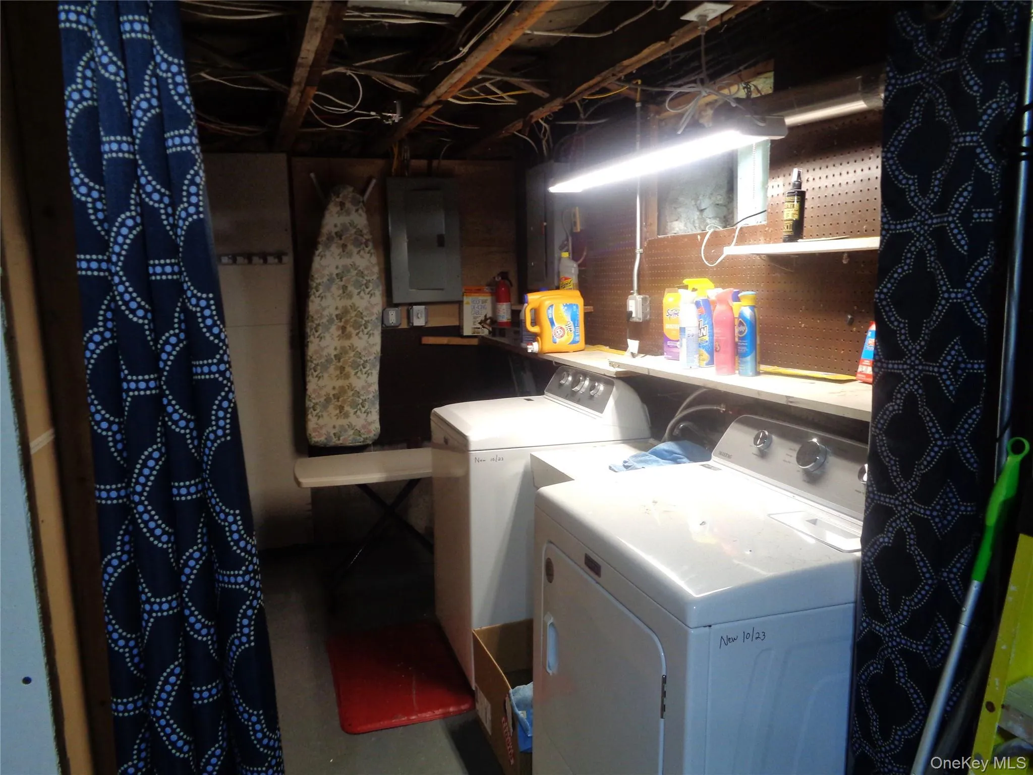 7 Holm Run, Pawling, NY, 3 Bedrooms Bedrooms, 7 Rooms Rooms,2 BathroomsBathrooms,Residential,For Rent,Holm,0,1013297 7 Holm Run, Pawling, NY, 3 Bedrooms Bedrooms, 7 Rooms Rooms,2 BathroomsBathrooms,Residential,For Rent,Holm,0,1013297