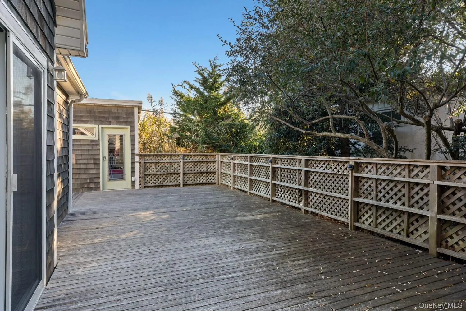 38 Homesite Avenue, Islip, NY, 4 Bedrooms Bedrooms, 7 Rooms Rooms,1 BathroomBathrooms,Residential,For Rent,Homesite,0,1013299 38 Homesite Avenue, Islip, NY, 4 Bedrooms Bedrooms, 7 Rooms Rooms,1 BathroomBathrooms,Residential,For Rent,Homesite,0,1013299