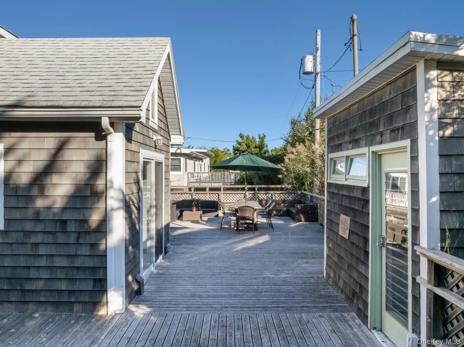 38 Homesite Avenue, Islip, NY, 4 Bedrooms Bedrooms, 7 Rooms Rooms,1 BathroomBathrooms,Residential,For Rent,Homesite,0,1013299 38 Homesite Avenue, Islip, NY, 4 Bedrooms Bedrooms, 7 Rooms Rooms,1 BathroomBathrooms,Residential,For Rent,Homesite,0,1013299