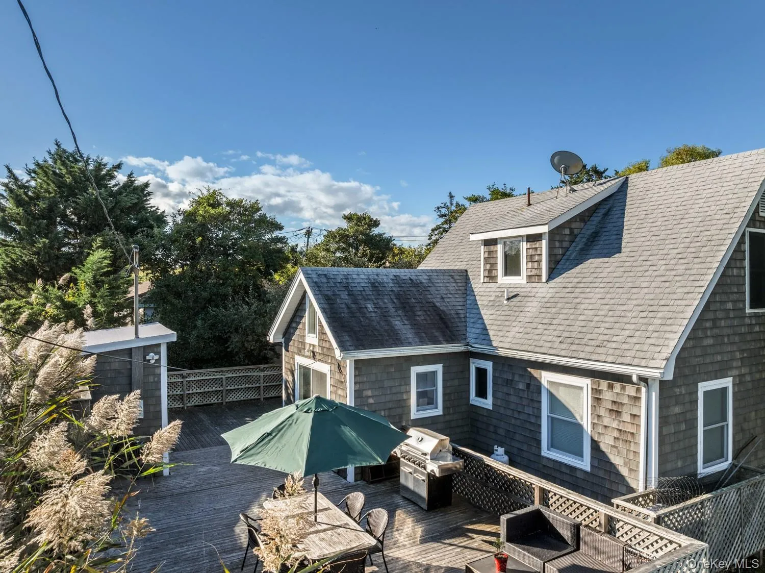 38 Homesite Avenue, Islip, NY, 4 Bedrooms Bedrooms, 7 Rooms Rooms,1 BathroomBathrooms,Residential,For Rent,Homesite,0,1013299 38 Homesite Avenue, Islip, NY, 4 Bedrooms Bedrooms, 7 Rooms Rooms,1 BathroomBathrooms,Residential,For Rent,Homesite,0,1013299