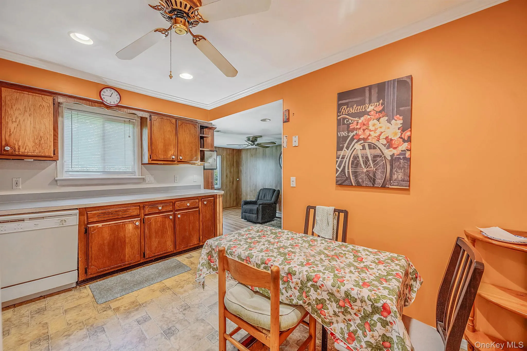 345 Earle Street, Islip, NY, 4 Bedrooms Bedrooms, 9 Rooms Rooms,1 BathroomBathrooms,Residential,For Rent,Earle,0,1013304 345 Earle Street, Islip, NY, 4 Bedrooms Bedrooms, 9 Rooms Rooms,1 BathroomBathrooms,Residential,For Rent,Earle,0,1013304