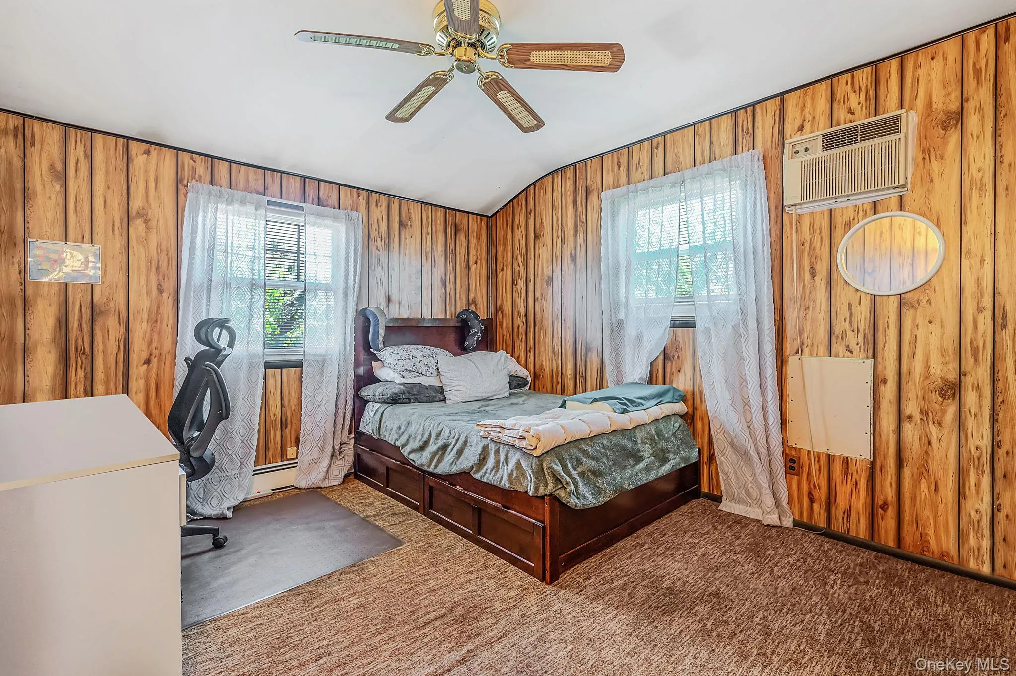 345 Earle Street, Islip, NY, 4 Bedrooms Bedrooms, 9 Rooms Rooms,1 BathroomBathrooms,Residential,For Rent,Earle,0,1013304 345 Earle Street, Islip, NY, 4 Bedrooms Bedrooms, 9 Rooms Rooms,1 BathroomBathrooms,Residential,For Rent,Earle,0,1013304