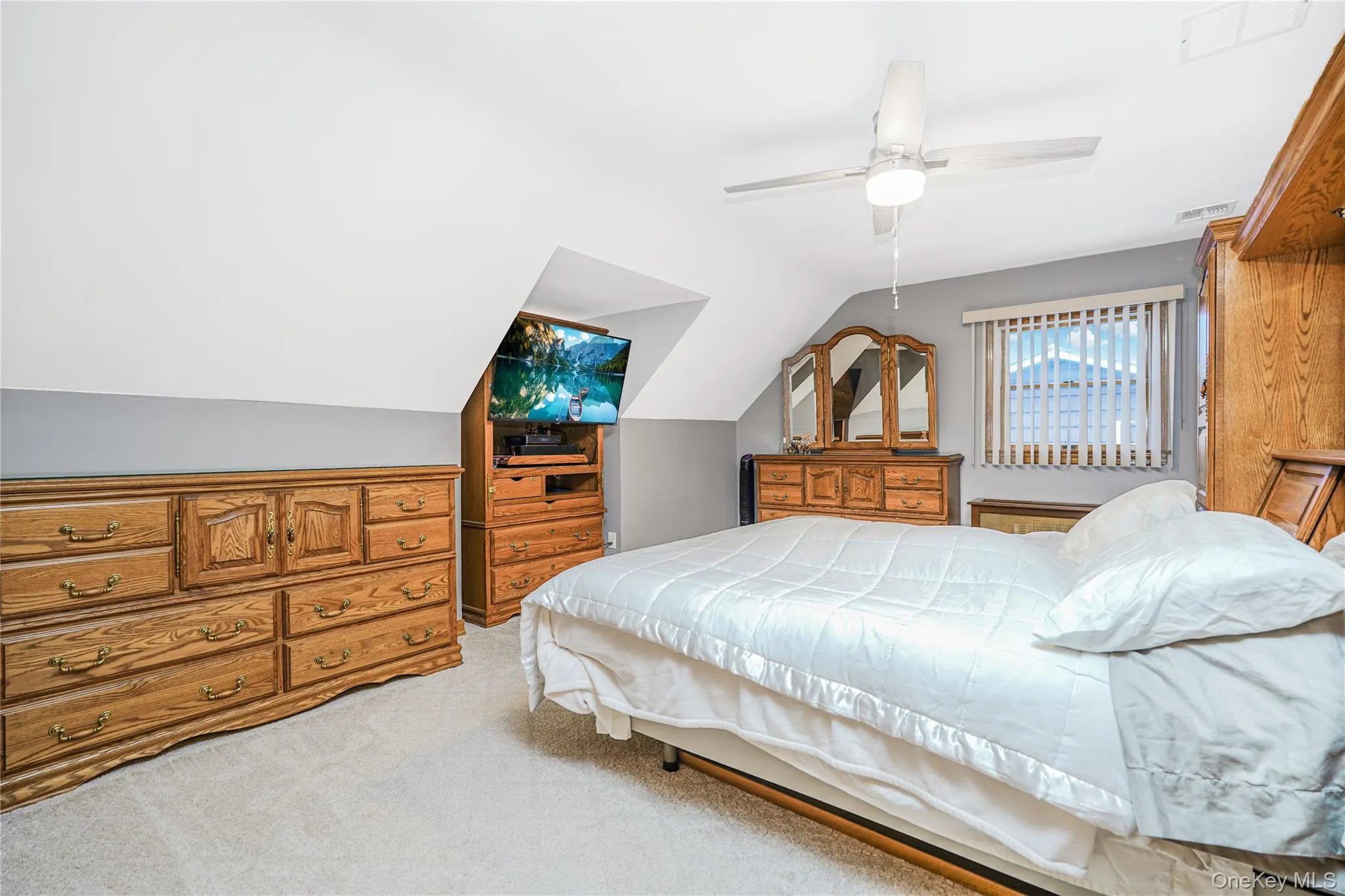 163 Bennett Avenue, New York, NY, 5 Bedrooms Bedrooms, 9 Rooms Rooms,2 BathroomsBathrooms,Residential,For Rent,Bennett,0,1013305 163 Bennett Avenue, New York, NY, 5 Bedrooms Bedrooms, 9 Rooms Rooms,2 BathroomsBathrooms,Residential,For Rent,Bennett,0,1013305