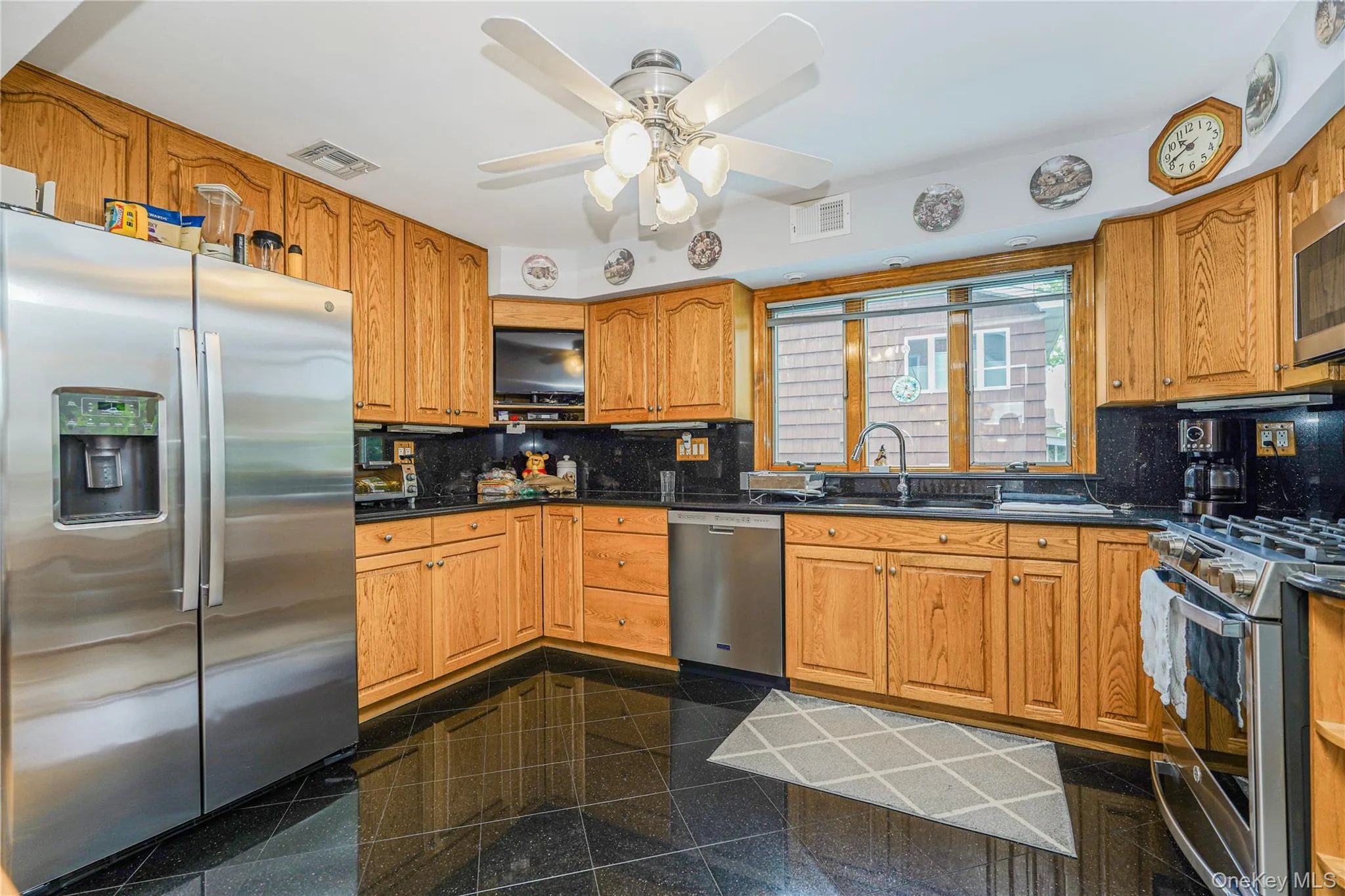 163 Bennett Avenue, New York, NY, 5 Bedrooms Bedrooms, 9 Rooms Rooms,2 BathroomsBathrooms,Residential,For Rent,Bennett,0,1013305 163 Bennett Avenue, New York, NY, 5 Bedrooms Bedrooms, 9 Rooms Rooms,2 BathroomsBathrooms,Residential,For Rent,Bennett,0,1013305