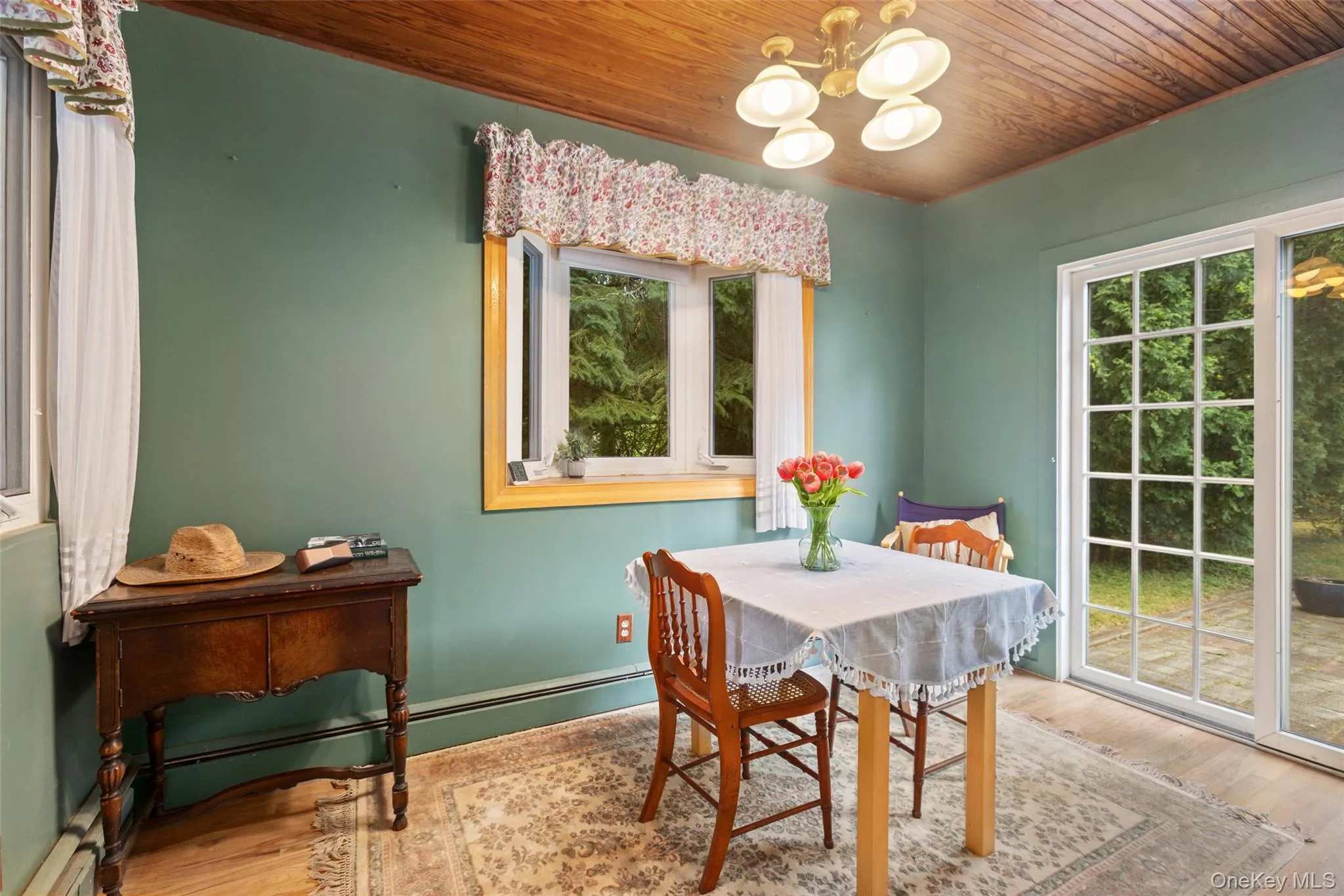Expand your dining right outside onto the back patio Expand your dining right outside onto the back patio