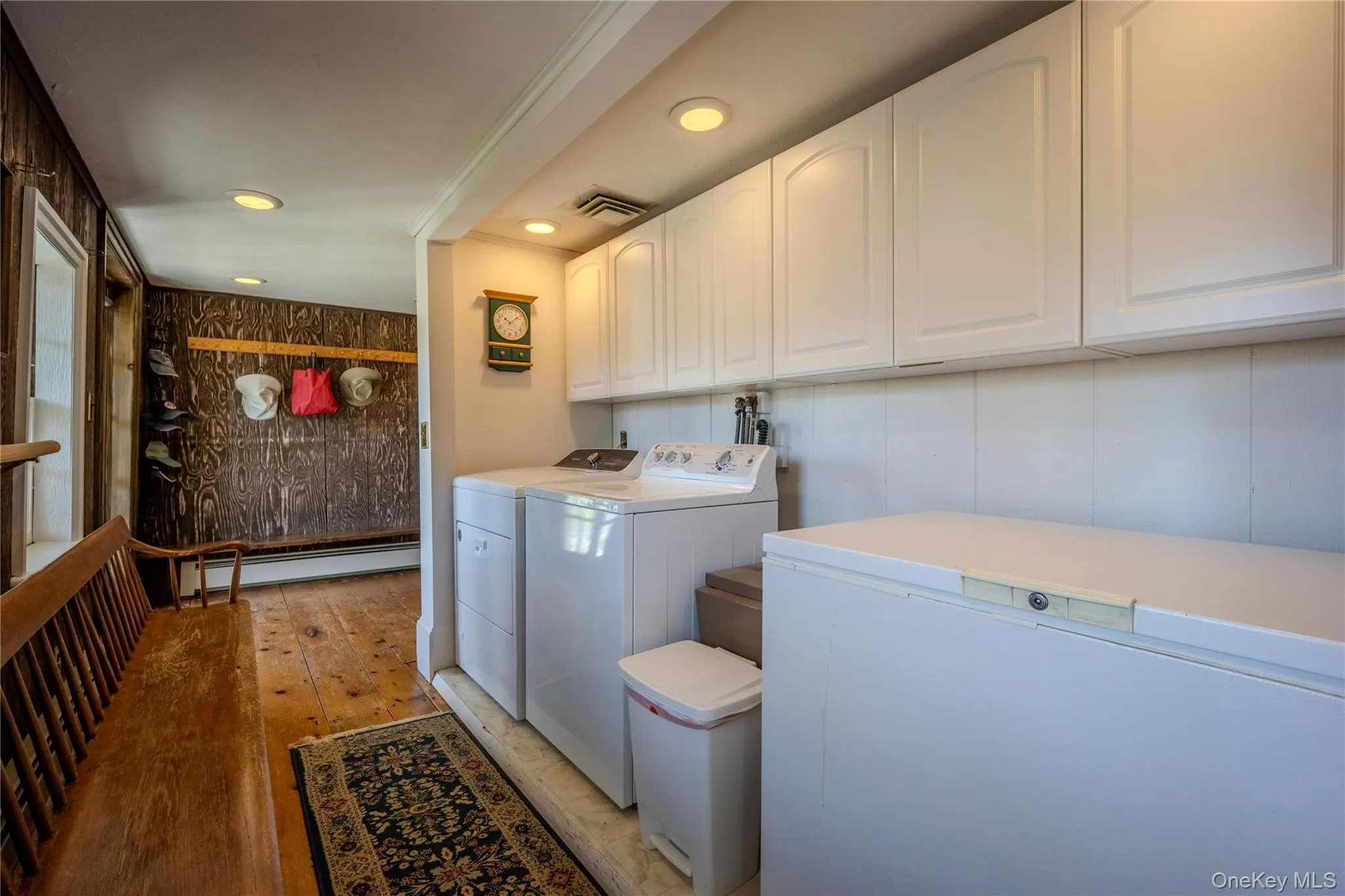 Mudroom and Laundry Mudroom and Laundry