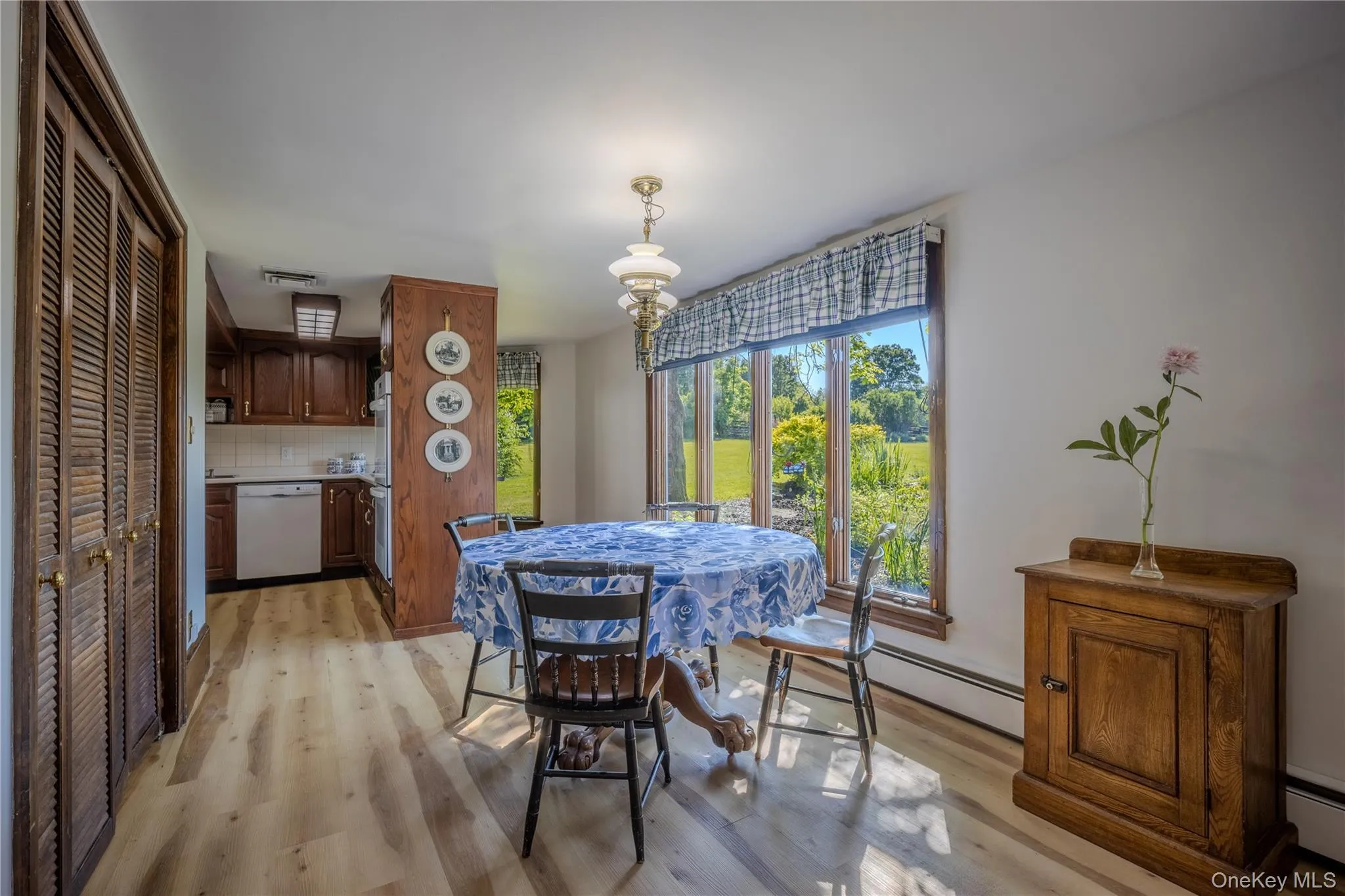190 Dunthorne Drive, Crawford, NY, 4 Bedrooms Bedrooms, 12 Rooms Rooms,3 BathroomsBathrooms,Residential,For Rent,Dunthorne,0,1013311 190 Dunthorne Drive, Crawford, NY, 4 Bedrooms Bedrooms, 12 Rooms Rooms,3 BathroomsBathrooms,Residential,For Rent,Dunthorne,0,1013311