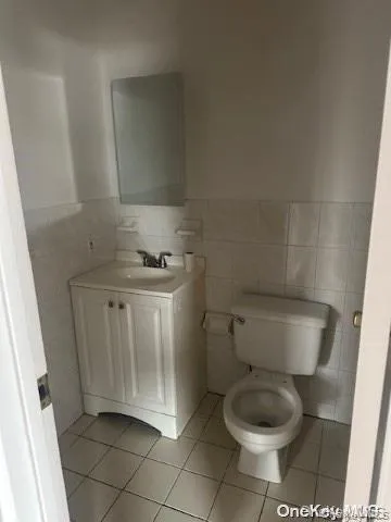 102 Jericho Turnpike, Hempstead, NY, 1 Bedroom Bedrooms, 3 Rooms Rooms,1 BathroomBathrooms,Residential Lease,For Rent,Jericho,0,1013317 102 Jericho Turnpike, Hempstead, NY, 1 Bedroom Bedrooms, 3 Rooms Rooms,1 BathroomBathrooms,Residential Lease,For Rent,Jericho,0,1013317