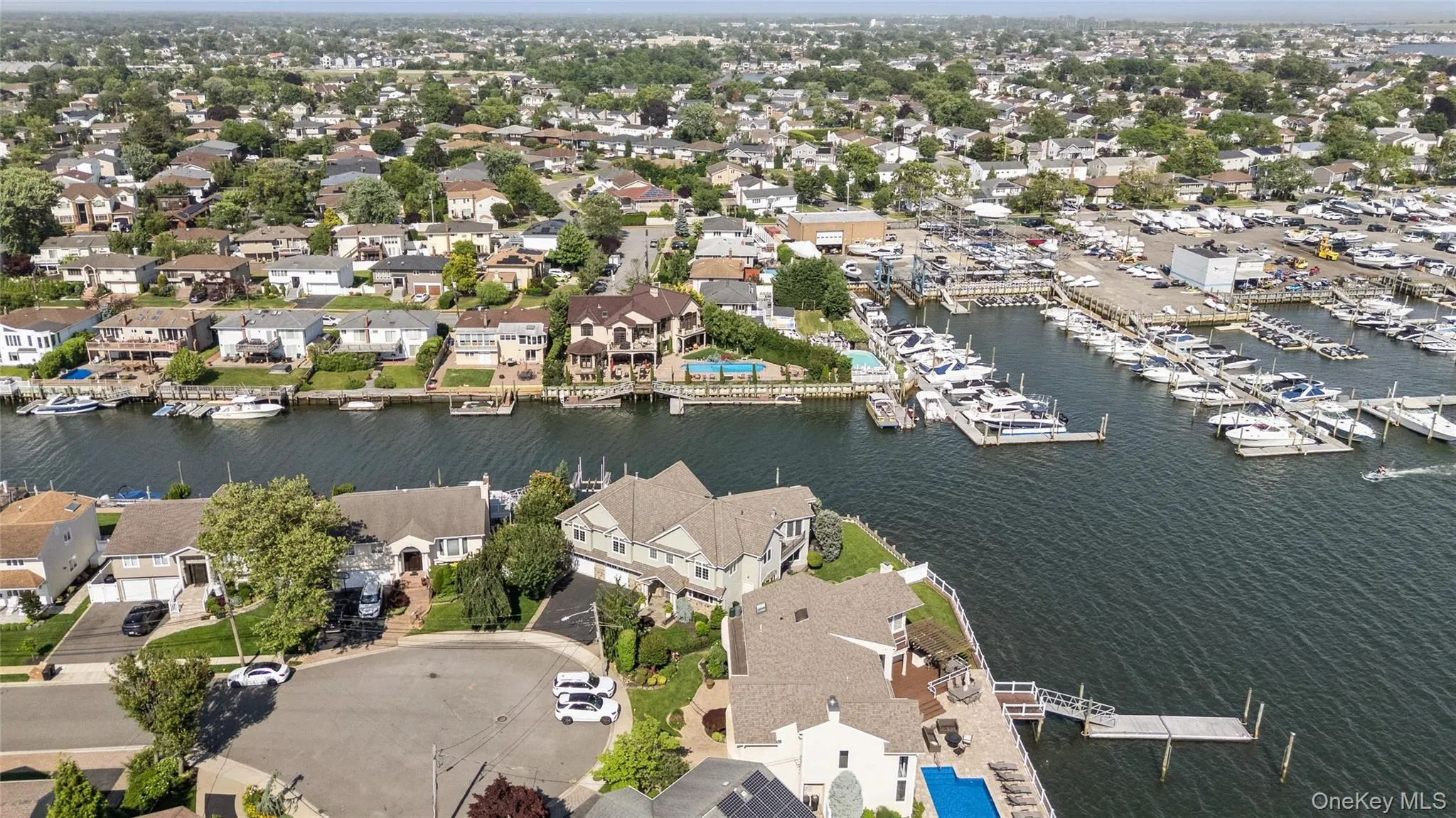 2935 Bay Drive, Hempstead, NY, 5 Bedrooms Bedrooms, 8 Rooms Rooms,4 BathroomsBathrooms,Residential,For Rent,Bay,0,1013320 2935 Bay Drive, Hempstead, NY, 5 Bedrooms Bedrooms, 8 Rooms Rooms,4 BathroomsBathrooms,Residential,For Rent,Bay,0,1013320