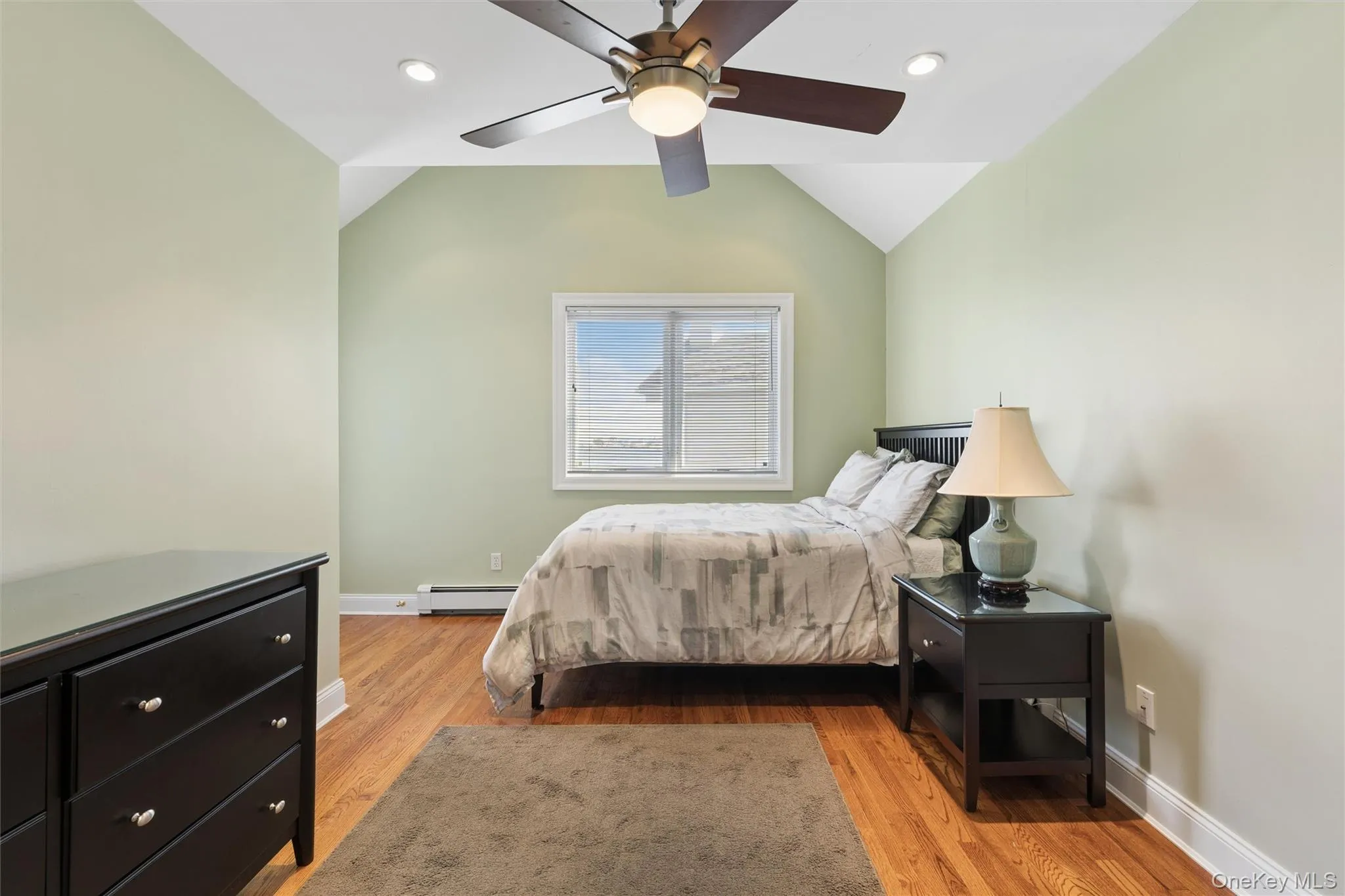 2935 Bay Drive, Hempstead, NY, 5 Bedrooms Bedrooms, 8 Rooms Rooms,4 BathroomsBathrooms,Residential,For Rent,Bay,0,1013320 2935 Bay Drive, Hempstead, NY, 5 Bedrooms Bedrooms, 8 Rooms Rooms,4 BathroomsBathrooms,Residential,For Rent,Bay,0,1013320