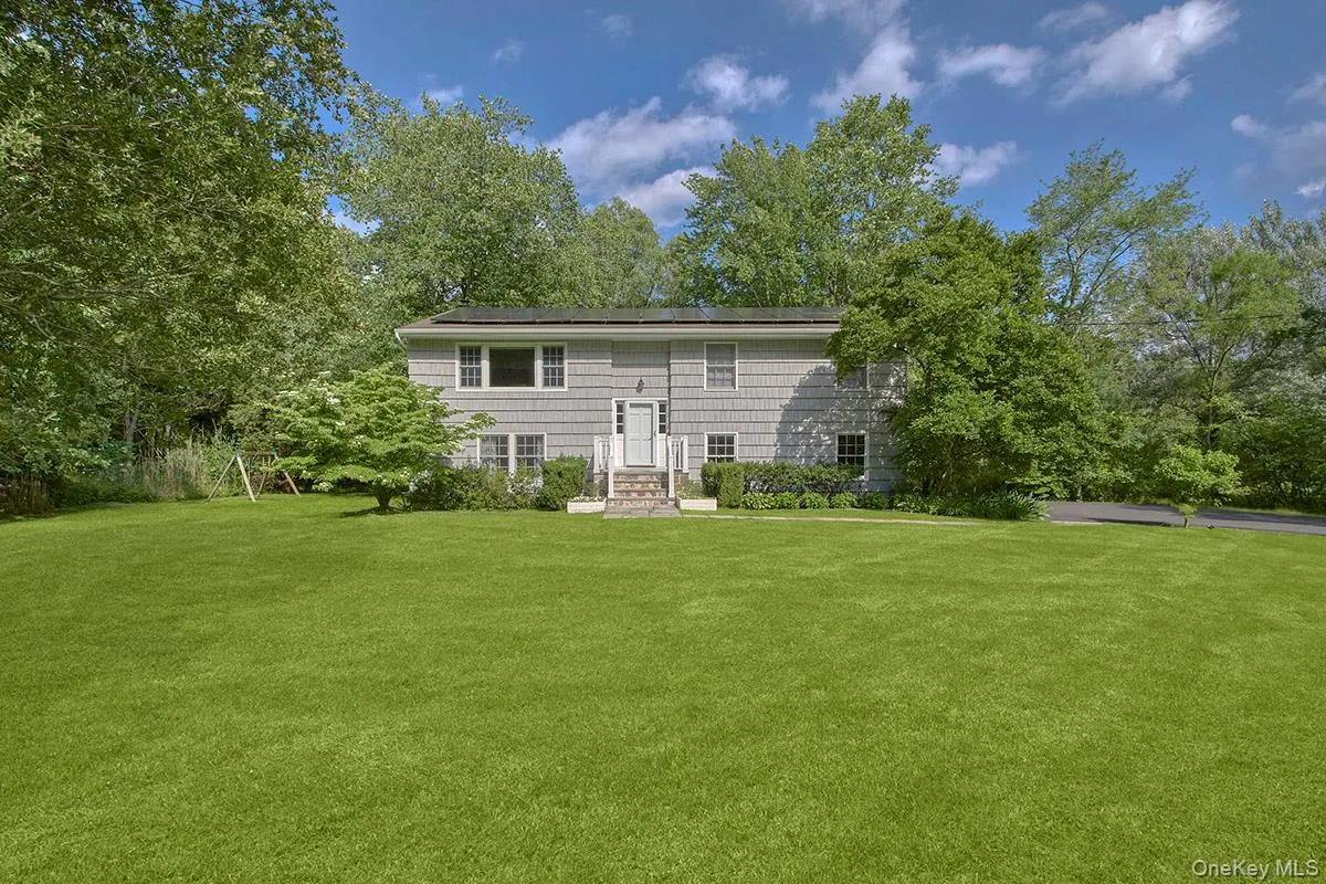 9 Oak Hill Road, New Castle, NY, 4 Bedrooms Bedrooms, 9 Rooms Rooms,3 BathroomsBathrooms,Residential,For Rent,Oak Hill,0,1013321 9 Oak Hill Road, New Castle, NY, 4 Bedrooms Bedrooms, 9 Rooms Rooms,3 BathroomsBathrooms,Residential,For Rent,Oak Hill,0,1013321