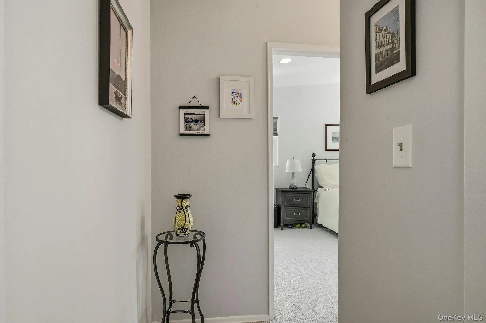 200 Lexington Avenue, Oyster Bay, NY, 1 Bedroom Bedrooms, 4 Rooms Rooms,1 BathroomBathrooms,Residential,For Rent,Lexington,0,1013323 200 Lexington Avenue, Oyster Bay, NY, 1 Bedroom Bedrooms, 4 Rooms Rooms,1 BathroomBathrooms,Residential,For Rent,Lexington,0,1013323