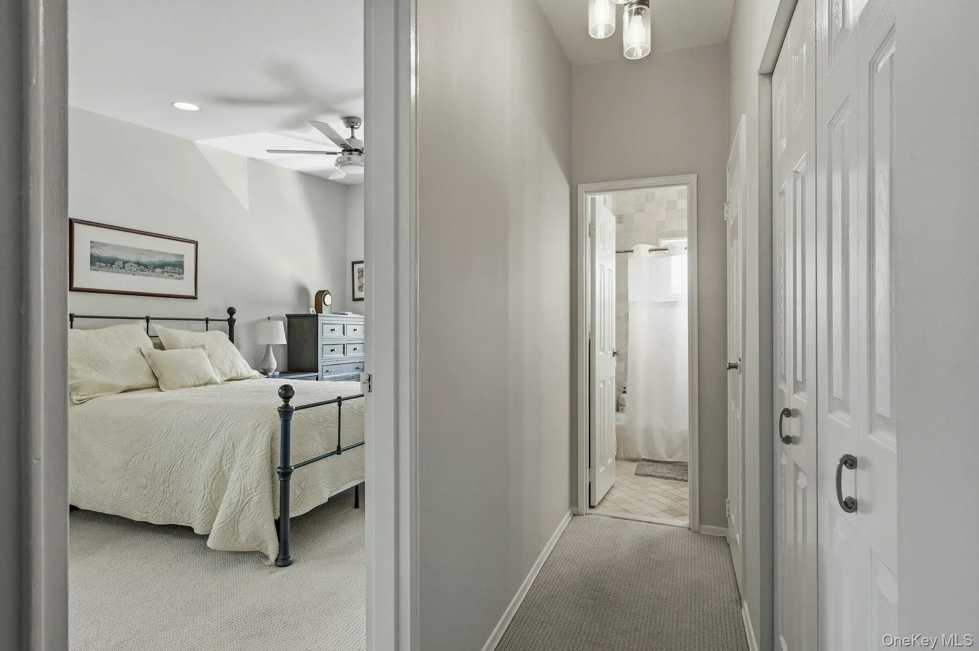 200 Lexington Avenue, Oyster Bay, NY, 1 Bedroom Bedrooms, 4 Rooms Rooms,1 BathroomBathrooms,Residential,For Rent,Lexington,0,1013323 200 Lexington Avenue, Oyster Bay, NY, 1 Bedroom Bedrooms, 4 Rooms Rooms,1 BathroomBathrooms,Residential,For Rent,Lexington,0,1013323