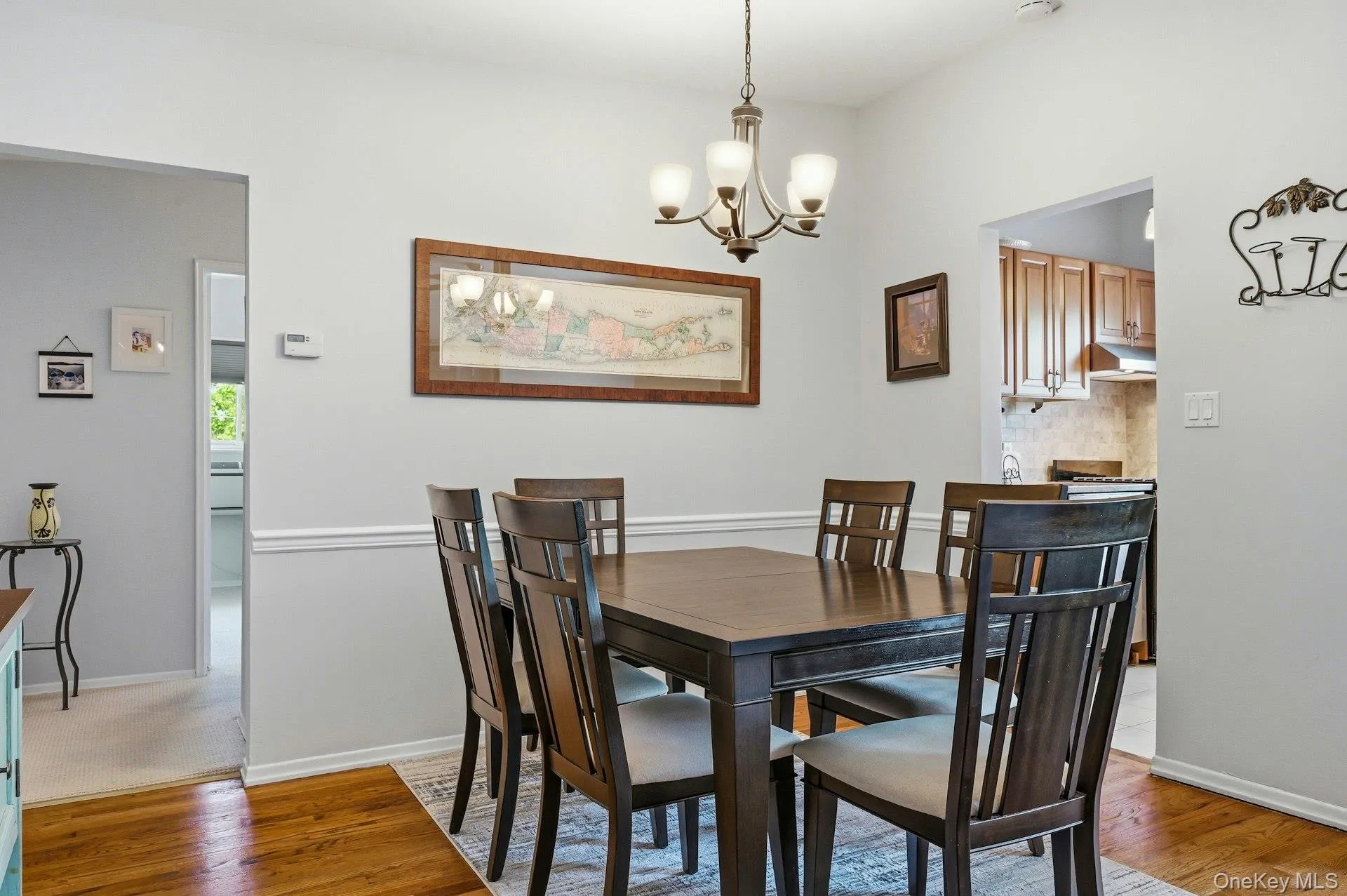 200 Lexington Avenue, Oyster Bay, NY, 1 Bedroom Bedrooms, 4 Rooms Rooms,1 BathroomBathrooms,Residential,For Rent,Lexington,0,1013323 200 Lexington Avenue, Oyster Bay, NY, 1 Bedroom Bedrooms, 4 Rooms Rooms,1 BathroomBathrooms,Residential,For Rent,Lexington,0,1013323