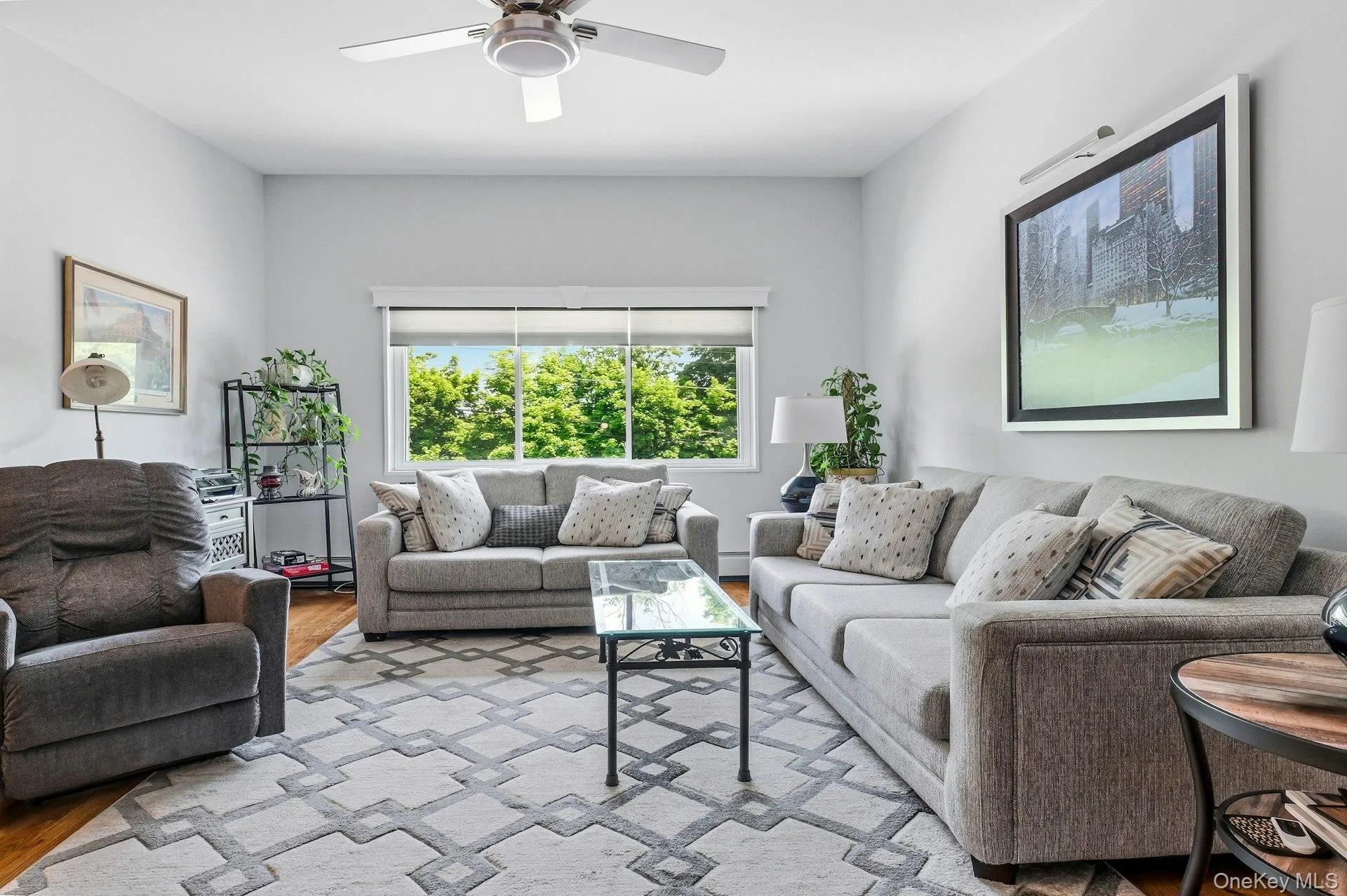 200 Lexington Avenue, Oyster Bay, NY, 1 Bedroom Bedrooms, 4 Rooms Rooms,1 BathroomBathrooms,Residential,For Rent,Lexington,0,1013323 200 Lexington Avenue, Oyster Bay, NY, 1 Bedroom Bedrooms, 4 Rooms Rooms,1 BathroomBathrooms,Residential,For Rent,Lexington,0,1013323