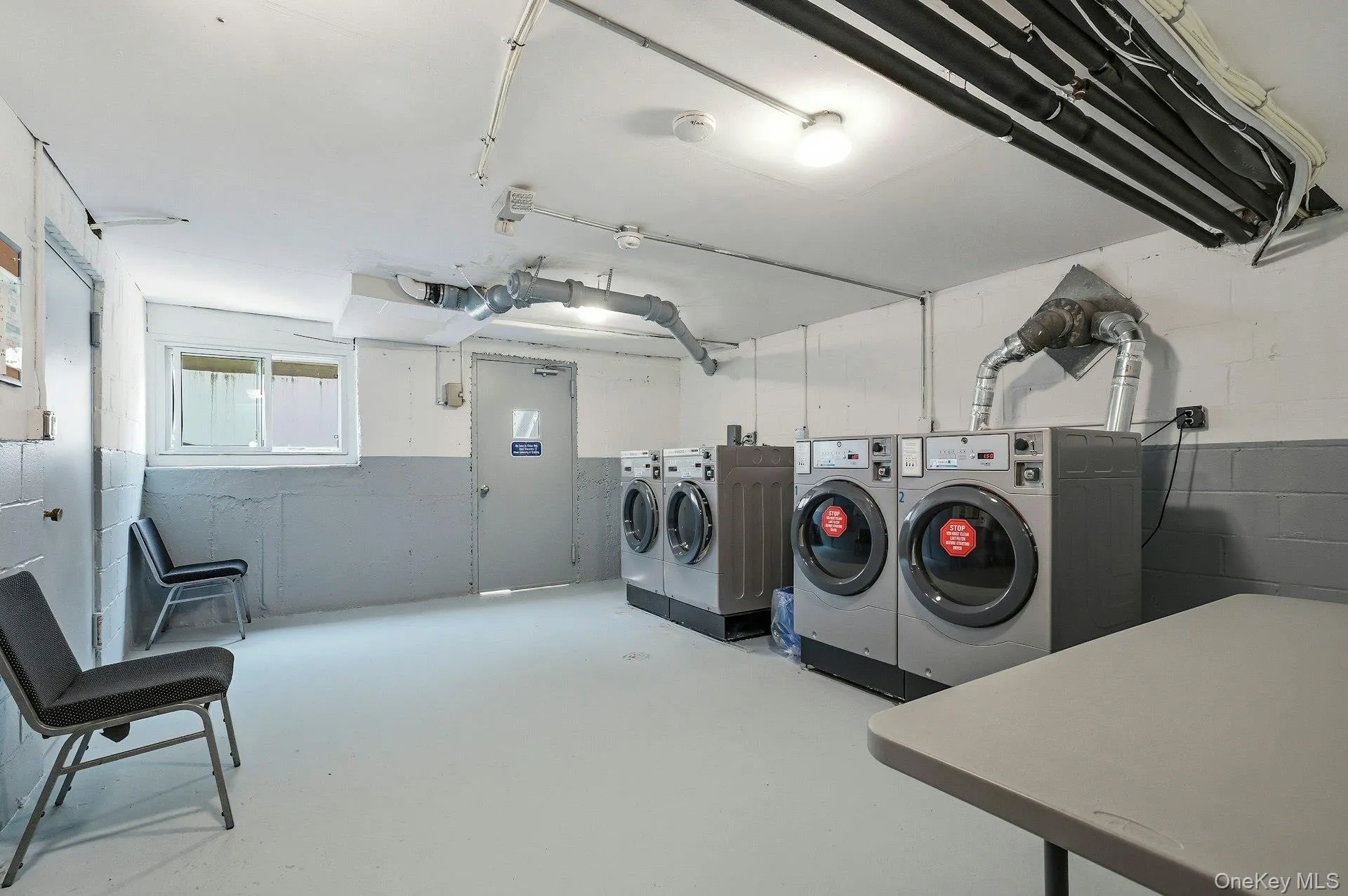 200 Lexington Avenue, Oyster Bay, NY, 1 Bedroom Bedrooms, 4 Rooms Rooms,1 BathroomBathrooms,Residential,For Rent,Lexington,0,1013323 200 Lexington Avenue, Oyster Bay, NY, 1 Bedroom Bedrooms, 4 Rooms Rooms,1 BathroomBathrooms,Residential,For Rent,Lexington,0,1013323