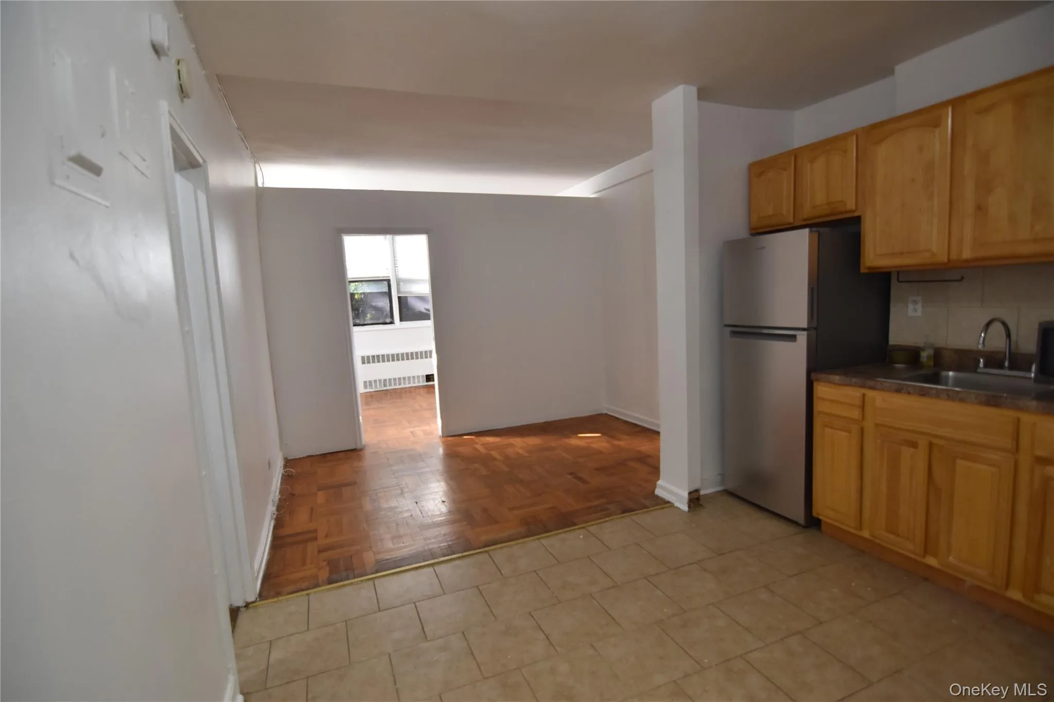 102-32 65th Avenue, New York, NY, 2 Rooms Rooms,1 BathroomBathrooms,Residential,For Rent,65th,0,KEY1013324 102-32 65th Avenue, New York, NY, 2 Rooms Rooms,1 BathroomBathrooms,Residential,For Rent,65th,0,KEY1013324