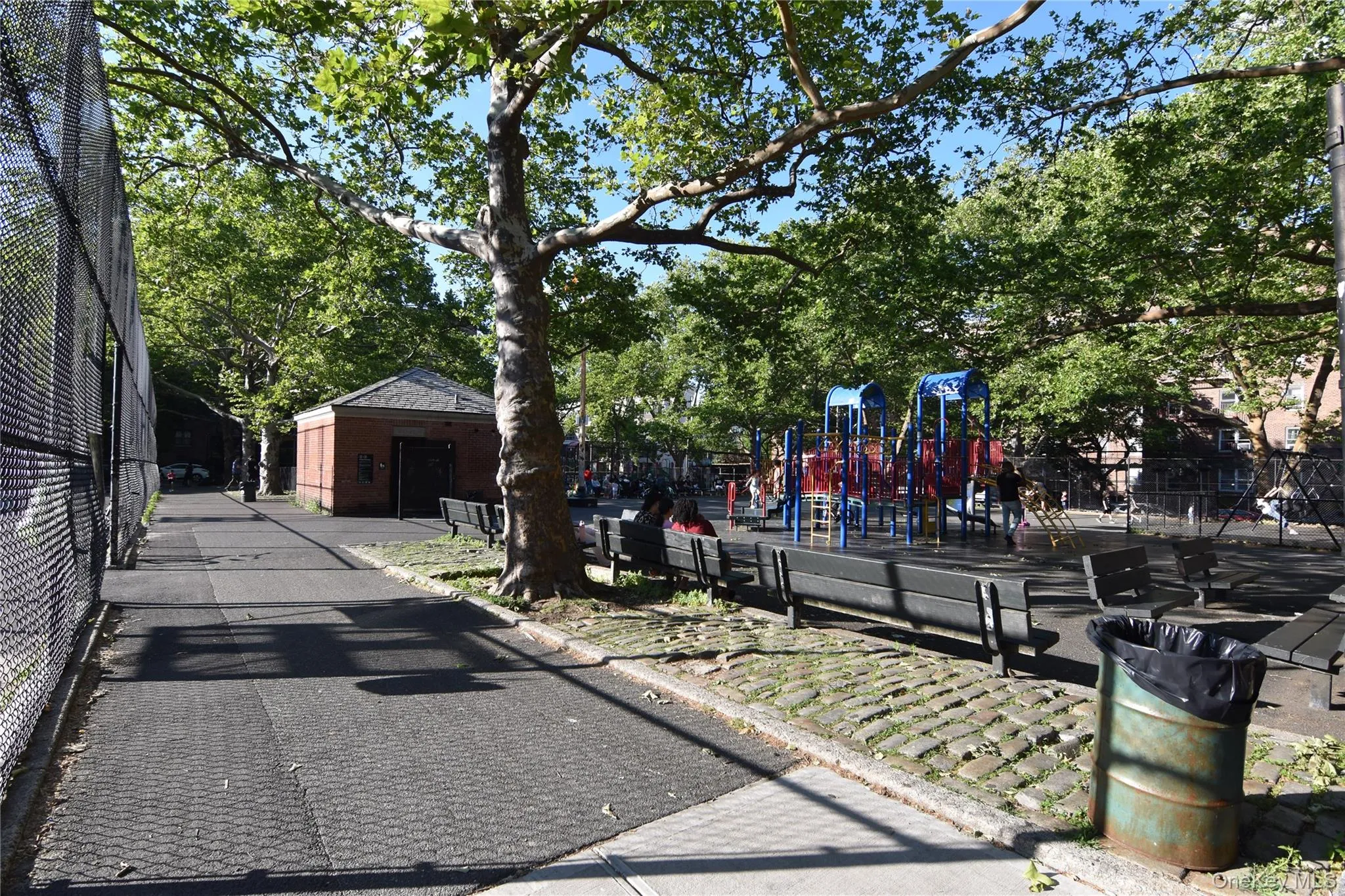 102-32 65th Avenue, New York, NY, 2 Rooms Rooms,1 BathroomBathrooms,Residential,For Rent,65th,0,KEY1013324 102-32 65th Avenue, New York, NY, 2 Rooms Rooms,1 BathroomBathrooms,Residential,For Rent,65th,0,KEY1013324
