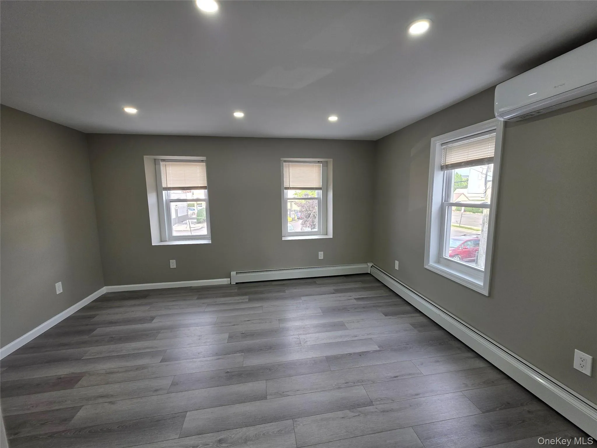 269 Willis Avenue, Hempstead, NY, 1 Bedroom Bedrooms, 4 Rooms Rooms,1 BathroomBathrooms,Residential Lease,For Rent,Willis,0,1013326 269 Willis Avenue, Hempstead, NY, 1 Bedroom Bedrooms, 4 Rooms Rooms,1 BathroomBathrooms,Residential Lease,For Rent,Willis,0,1013326