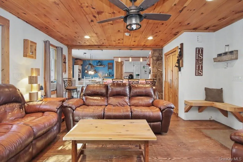 105 Cold Spring Road, Liberty, NY, 3 Bedrooms Bedrooms, 13 Rooms Rooms,2 BathroomsBathrooms,Residential,For Rent,Cold Spring,0,1013333 105 Cold Spring Road, Liberty, NY, 3 Bedrooms Bedrooms, 13 Rooms Rooms,2 BathroomsBathrooms,Residential,For Rent,Cold Spring,0,1013333