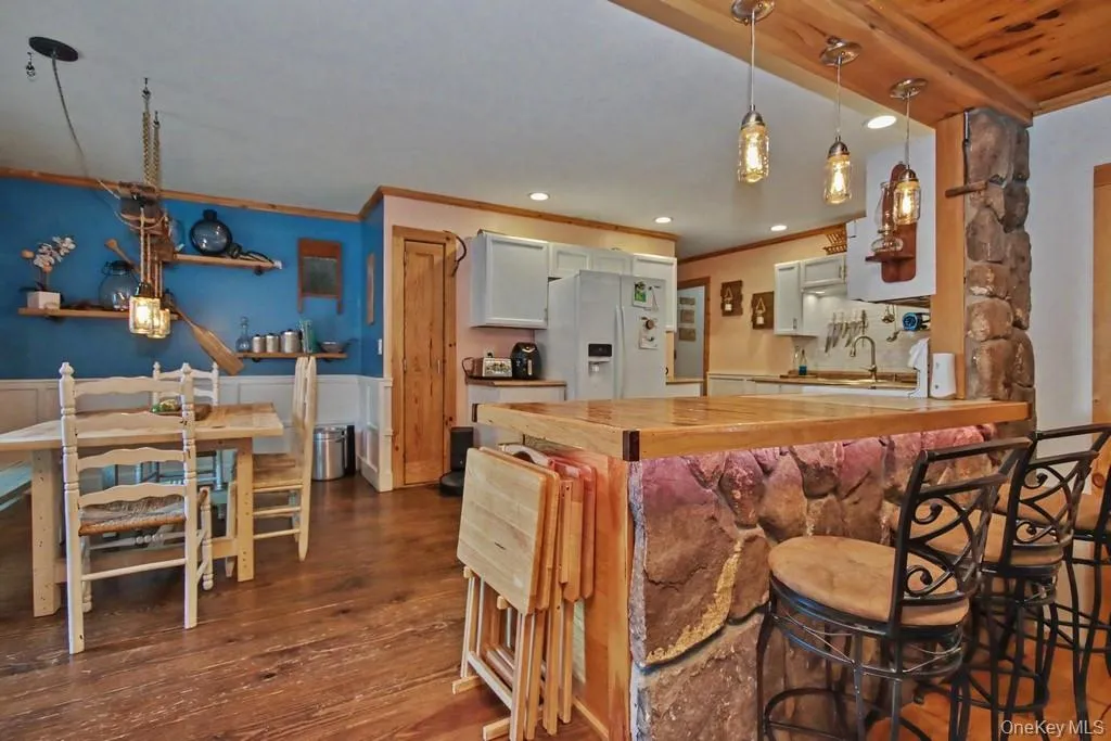 105 Cold Spring Road, Liberty, NY, 3 Bedrooms Bedrooms, 13 Rooms Rooms,2 BathroomsBathrooms,Residential,For Rent,Cold Spring,0,1013333 105 Cold Spring Road, Liberty, NY, 3 Bedrooms Bedrooms, 13 Rooms Rooms,2 BathroomsBathrooms,Residential,For Rent,Cold Spring,0,1013333