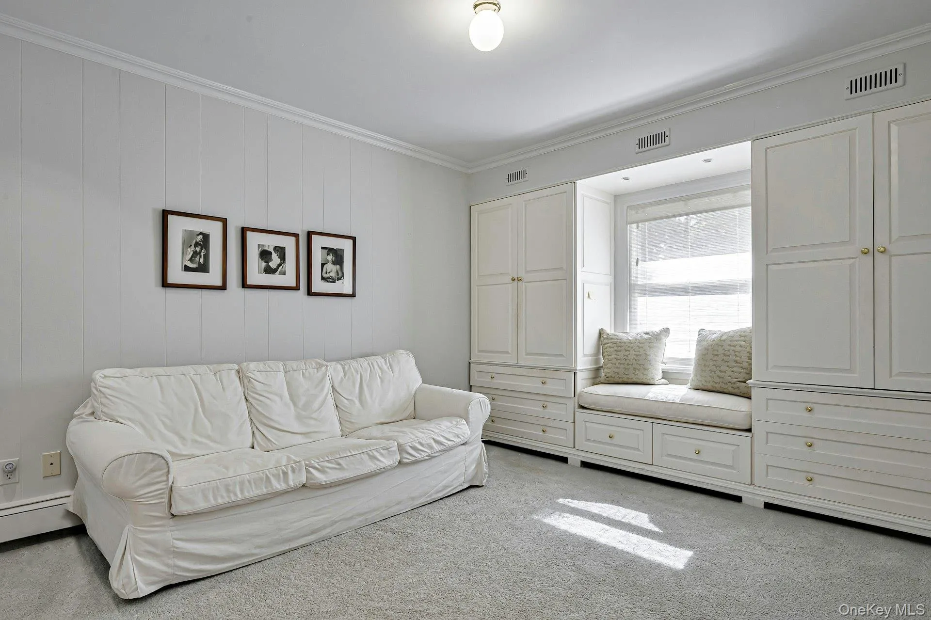 16 Barkers Point Road, North Hempstead, NY, 6 Bedrooms Bedrooms, 17 Rooms Rooms,7 BathroomsBathrooms,Residential Lease,For Rent,Barkers Point Road,0,1013334 16 Barkers Point Road, North Hempstead, NY, 6 Bedrooms Bedrooms, 17 Rooms Rooms,7 BathroomsBathrooms,Residential Lease,For Rent,Barkers Point Road,0,1013334